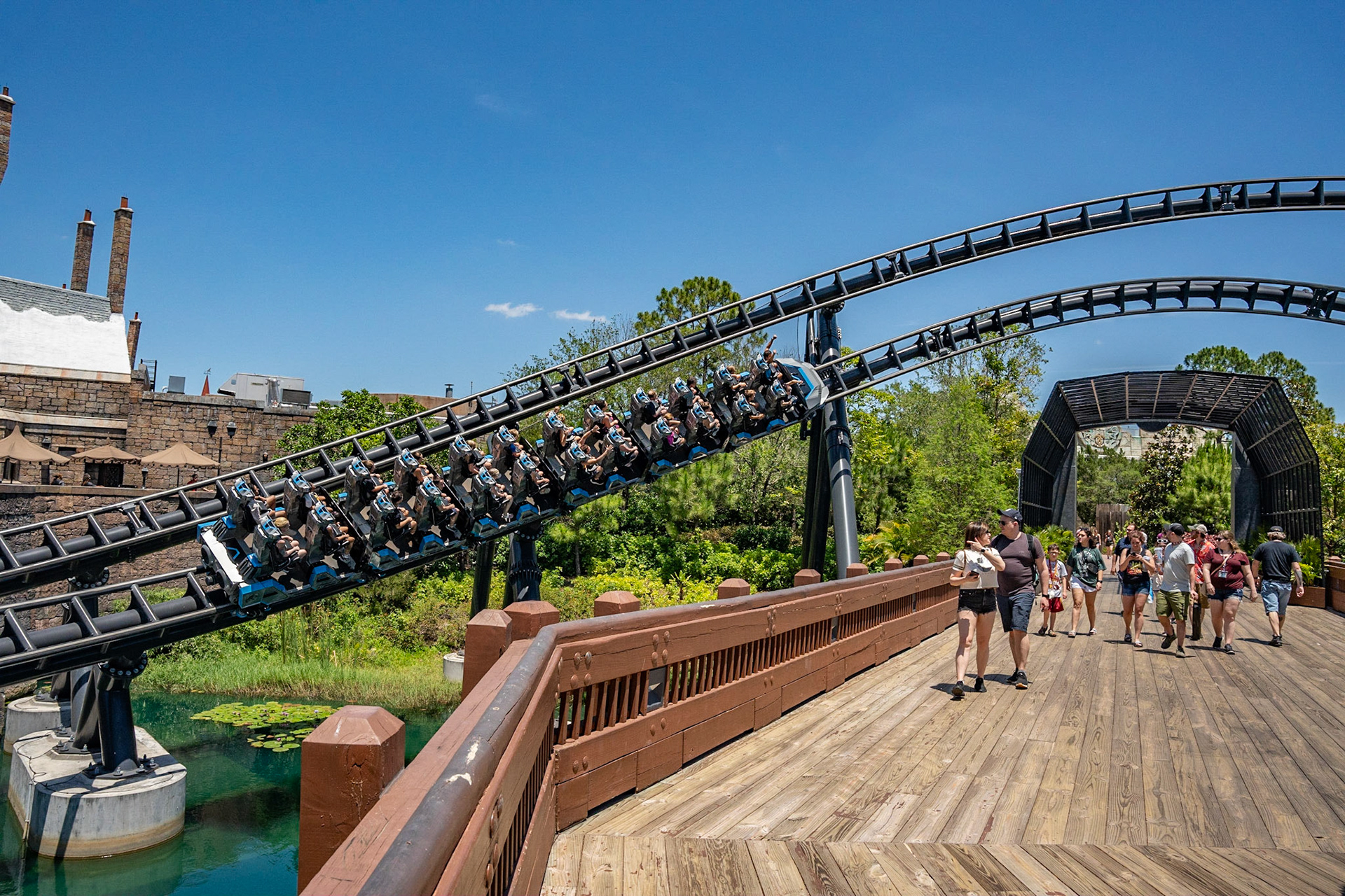 Photo by Jon Roost (www.jonroostphotos.com)