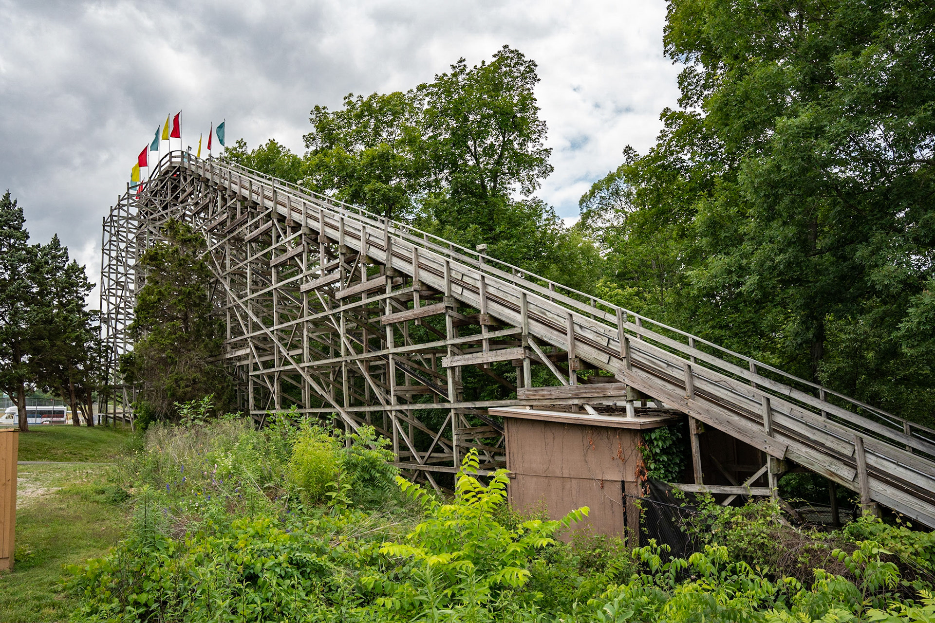 Photo by Jon Roost (www.jonroostphotos.com)