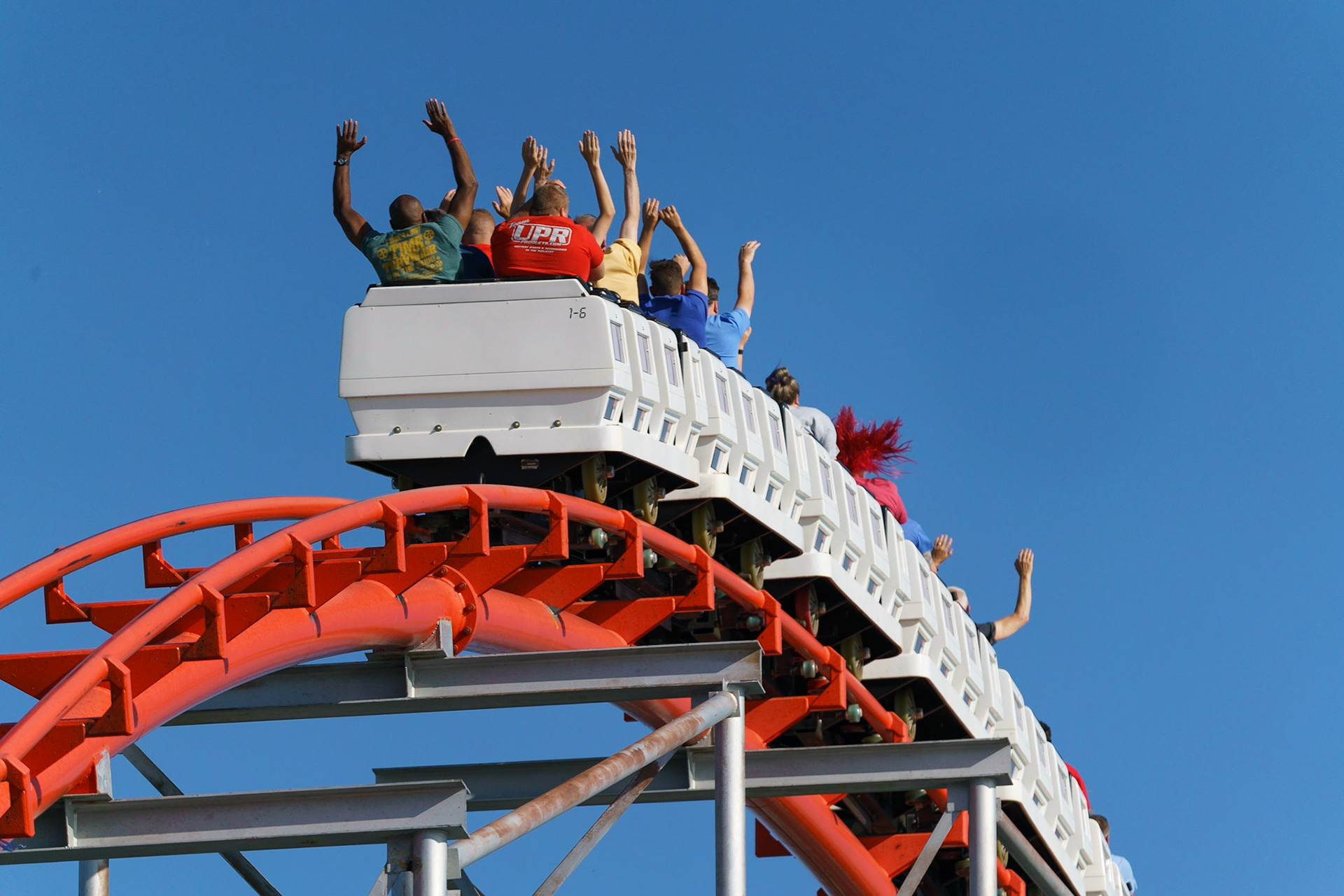 Photo by Jon Roost (www.jonroostphotos.com)