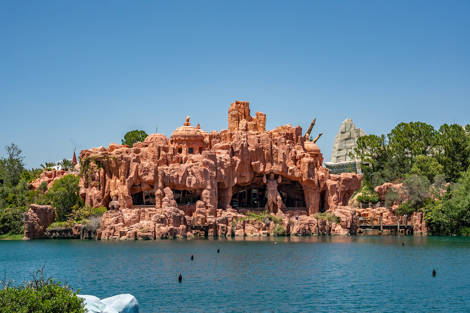 Photo by Jon Roost (www.jonroostphotos.com)