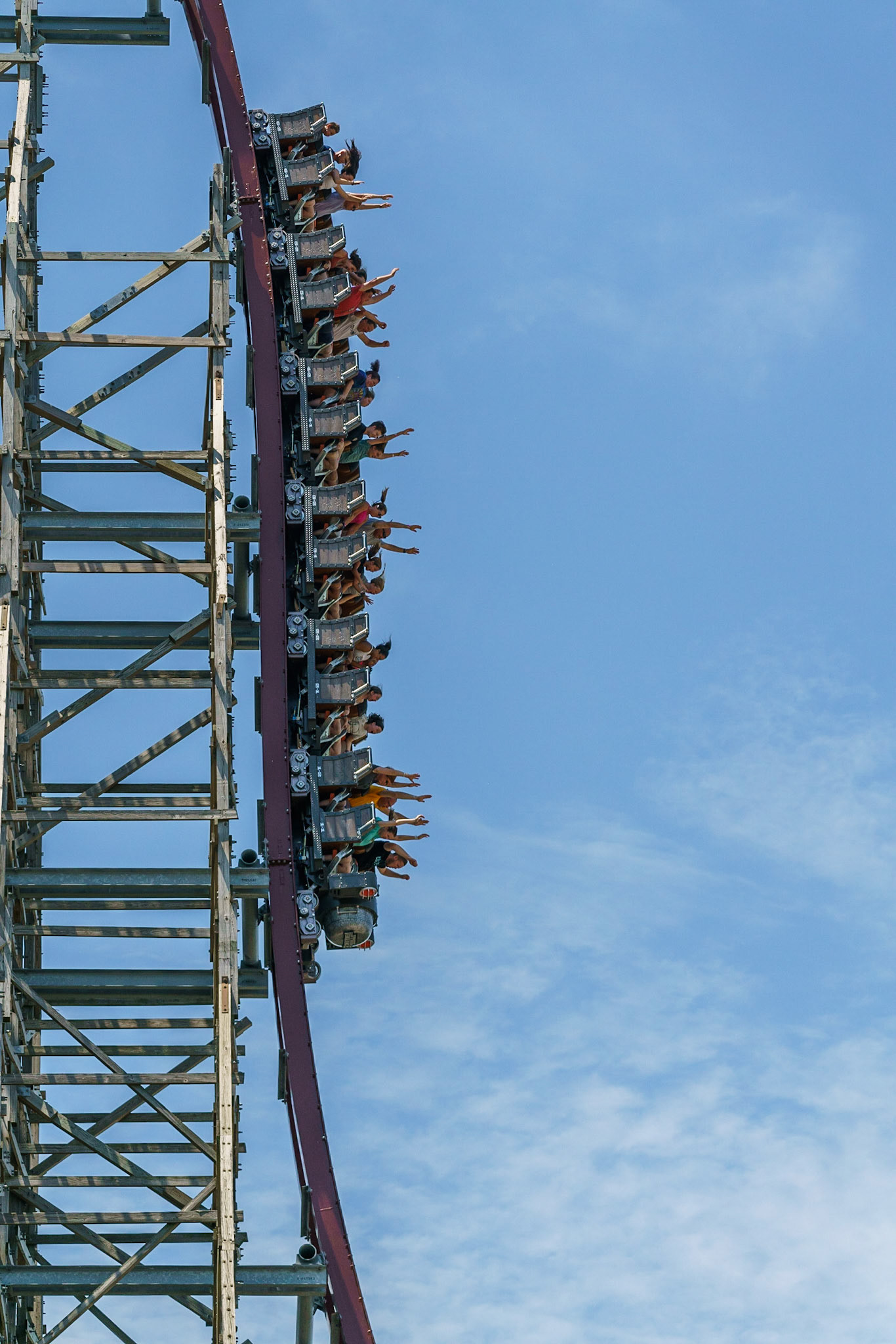 Photo by Jon Roost (www.jonroostphotos.com)