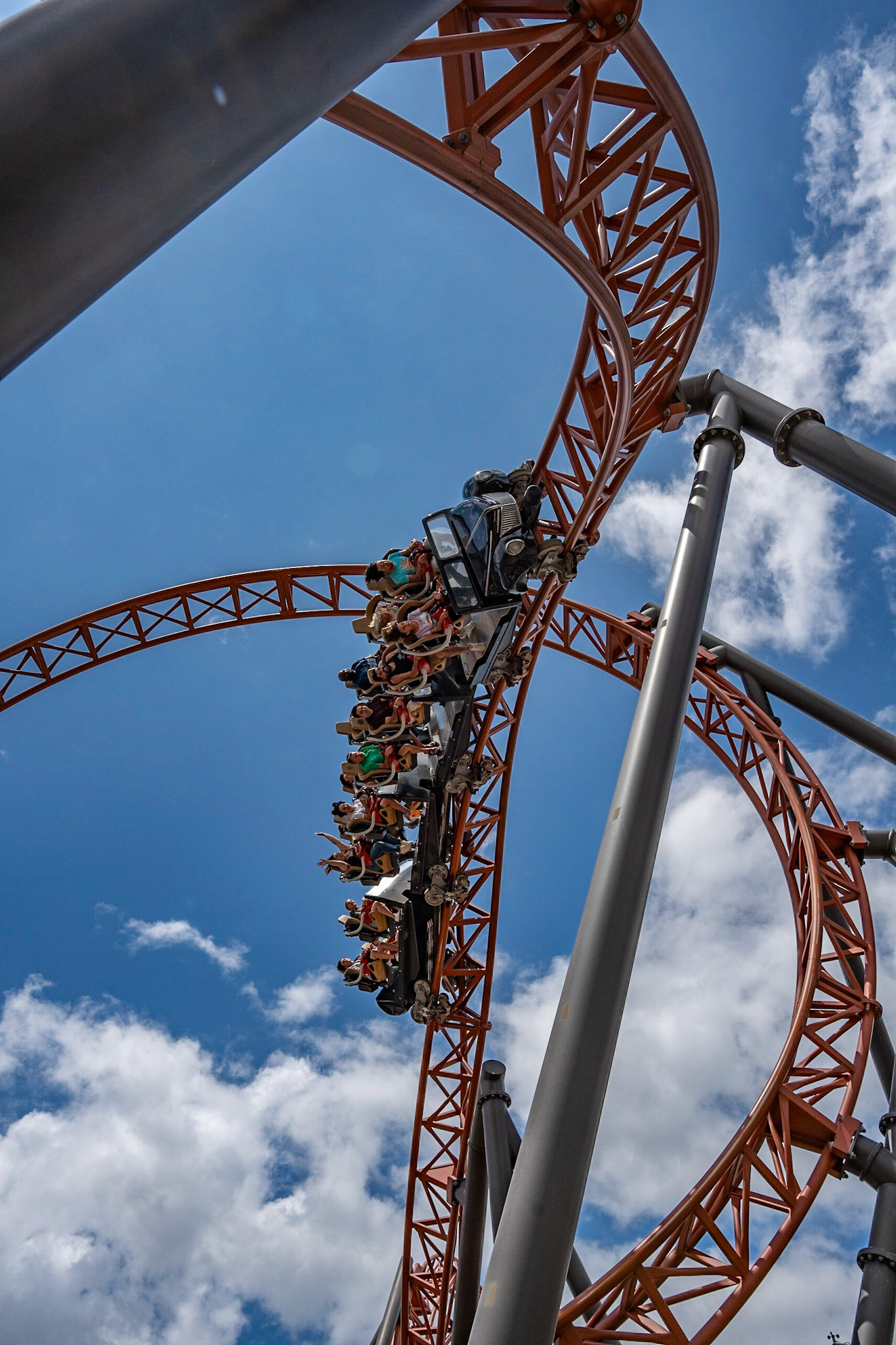 Photo by Jon Roost (www.jonroostphotos.com)