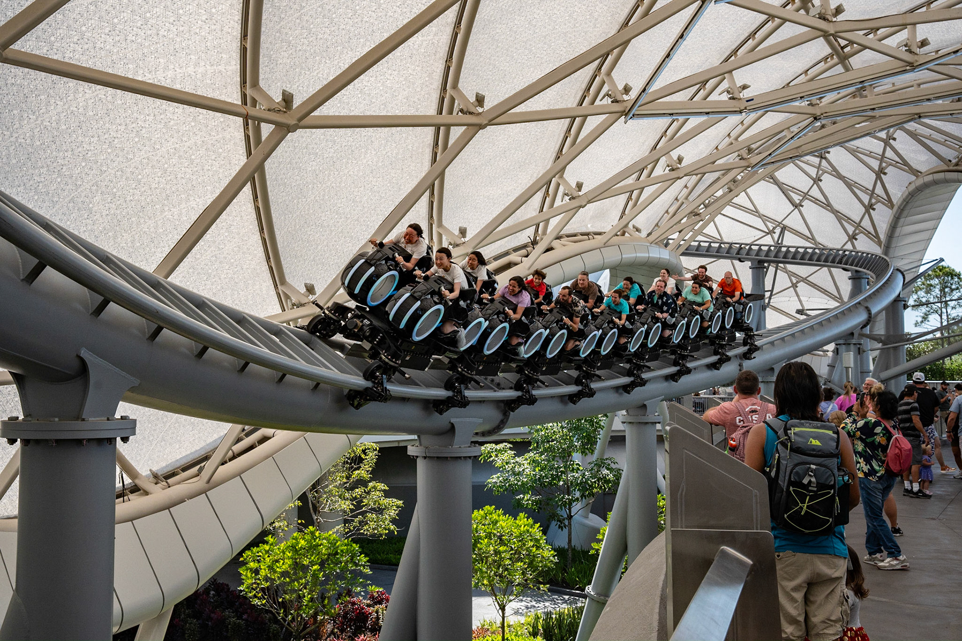 Photo by Jon Roost (www.jonroostphotos.com)