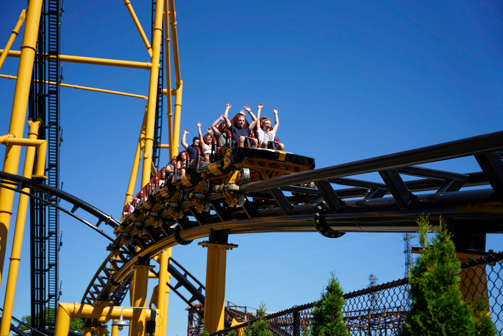 Photo by Jon Roost (www.jonroostphotos.com)