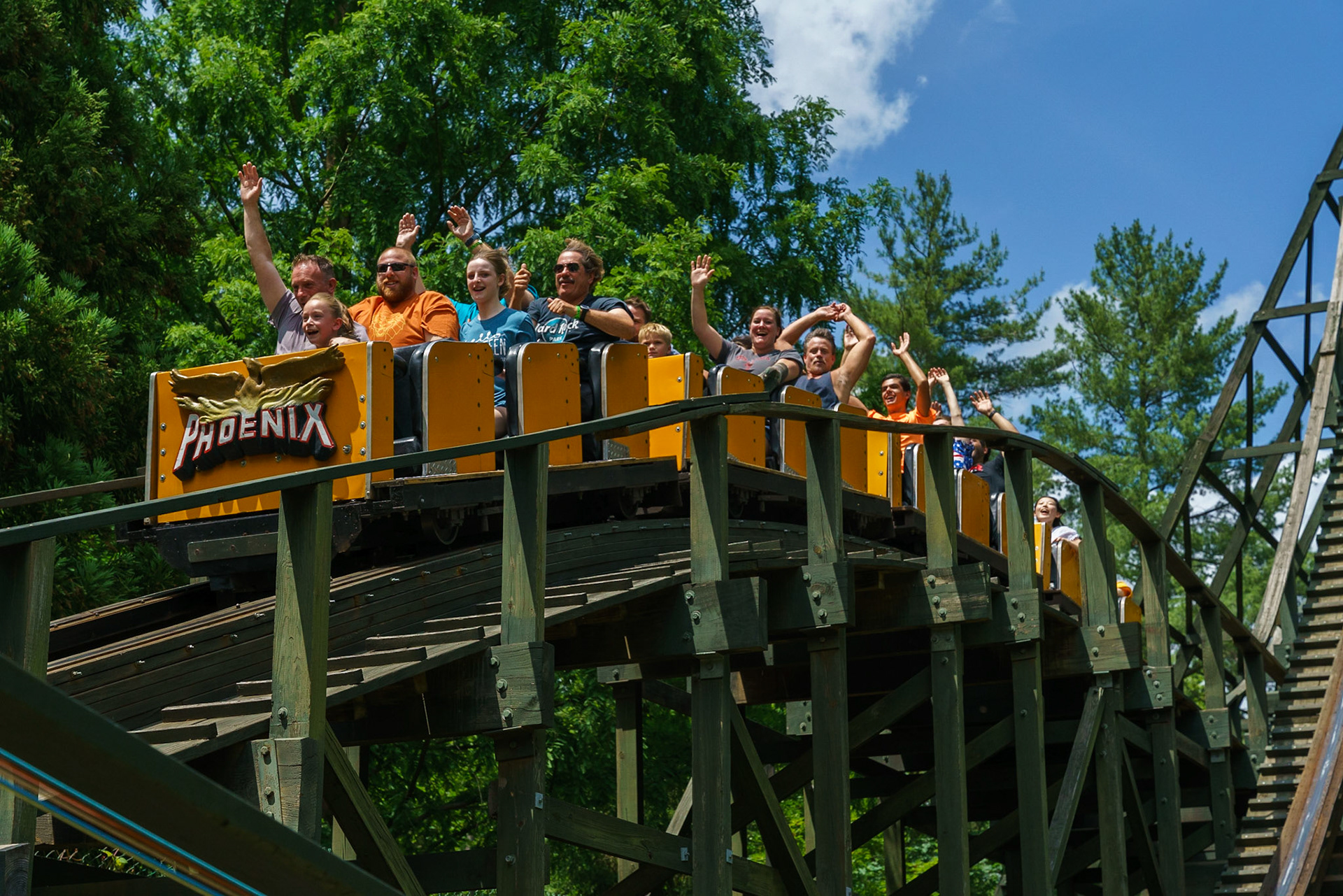 Photo by Jon Roost (www.jonroostphotos.com)