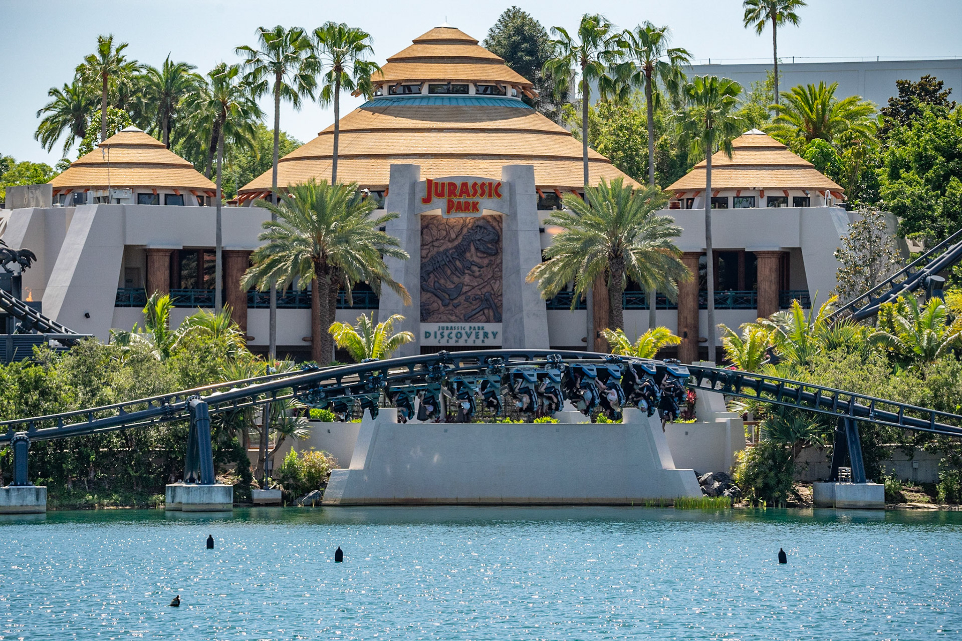 Photo by Jon Roost (www.jonroostphotos.com)