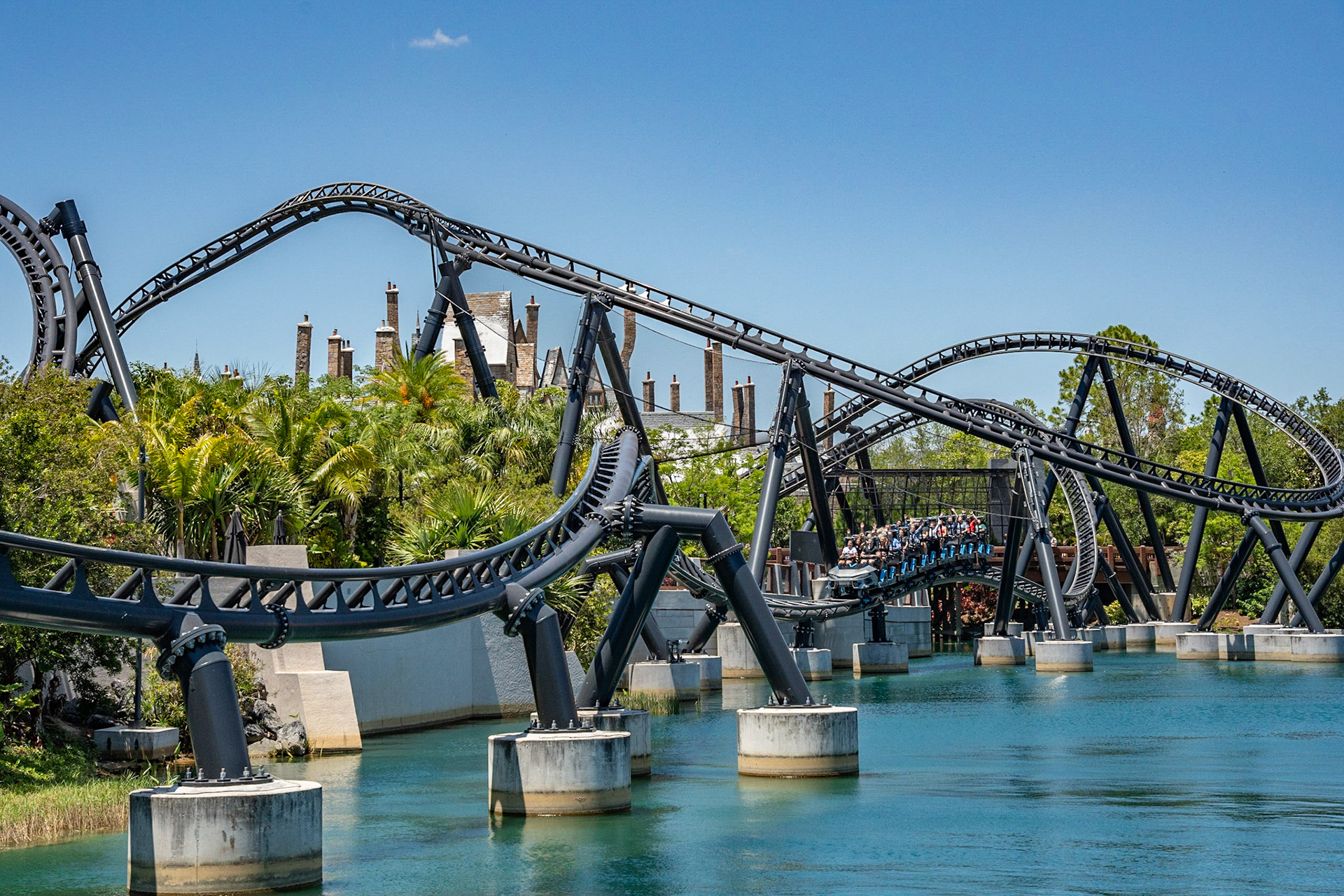 Photo by Jon Roost (www.jonroostphotos.com)