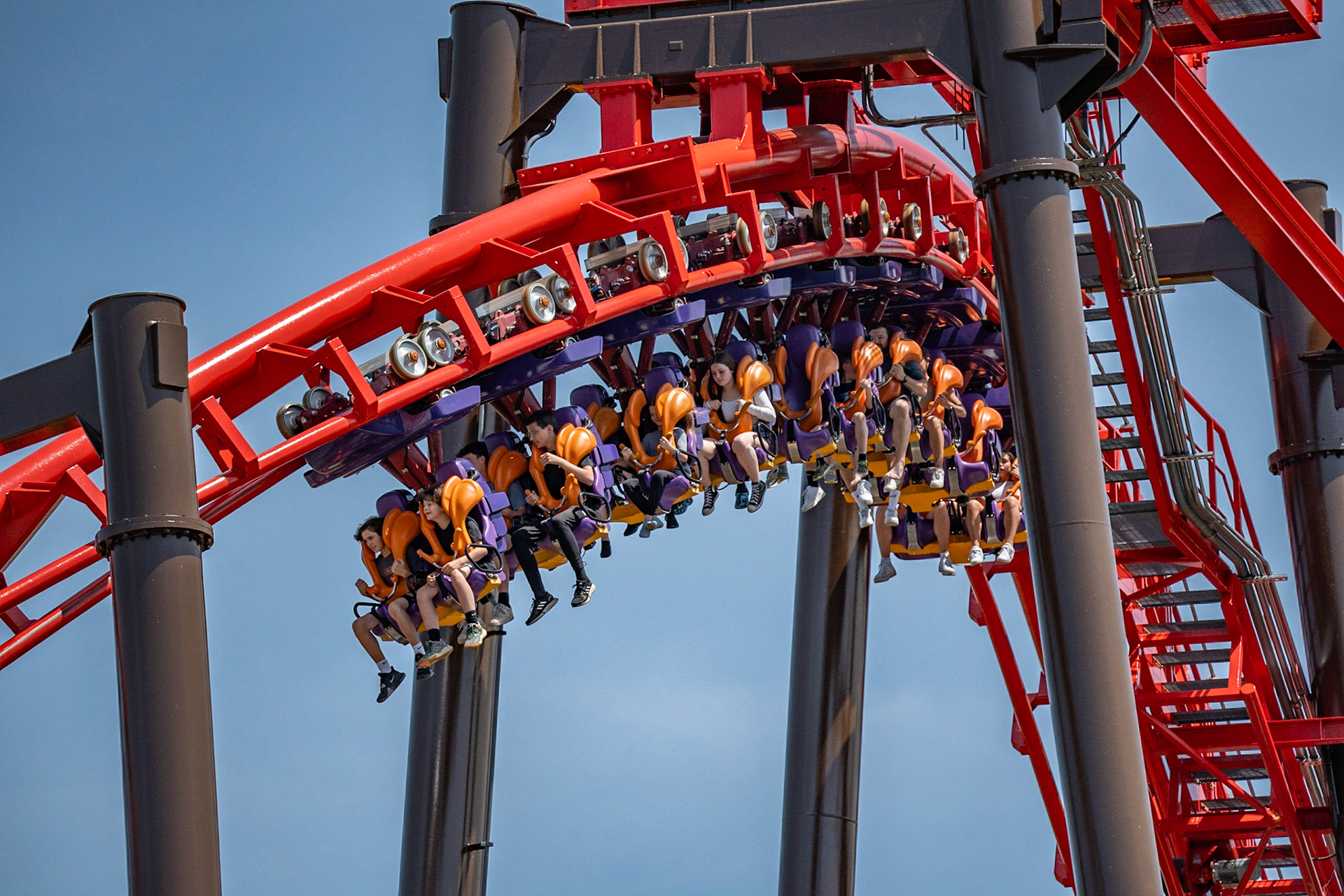 Photo by Jon Roost (www.jonroostphotos.com)