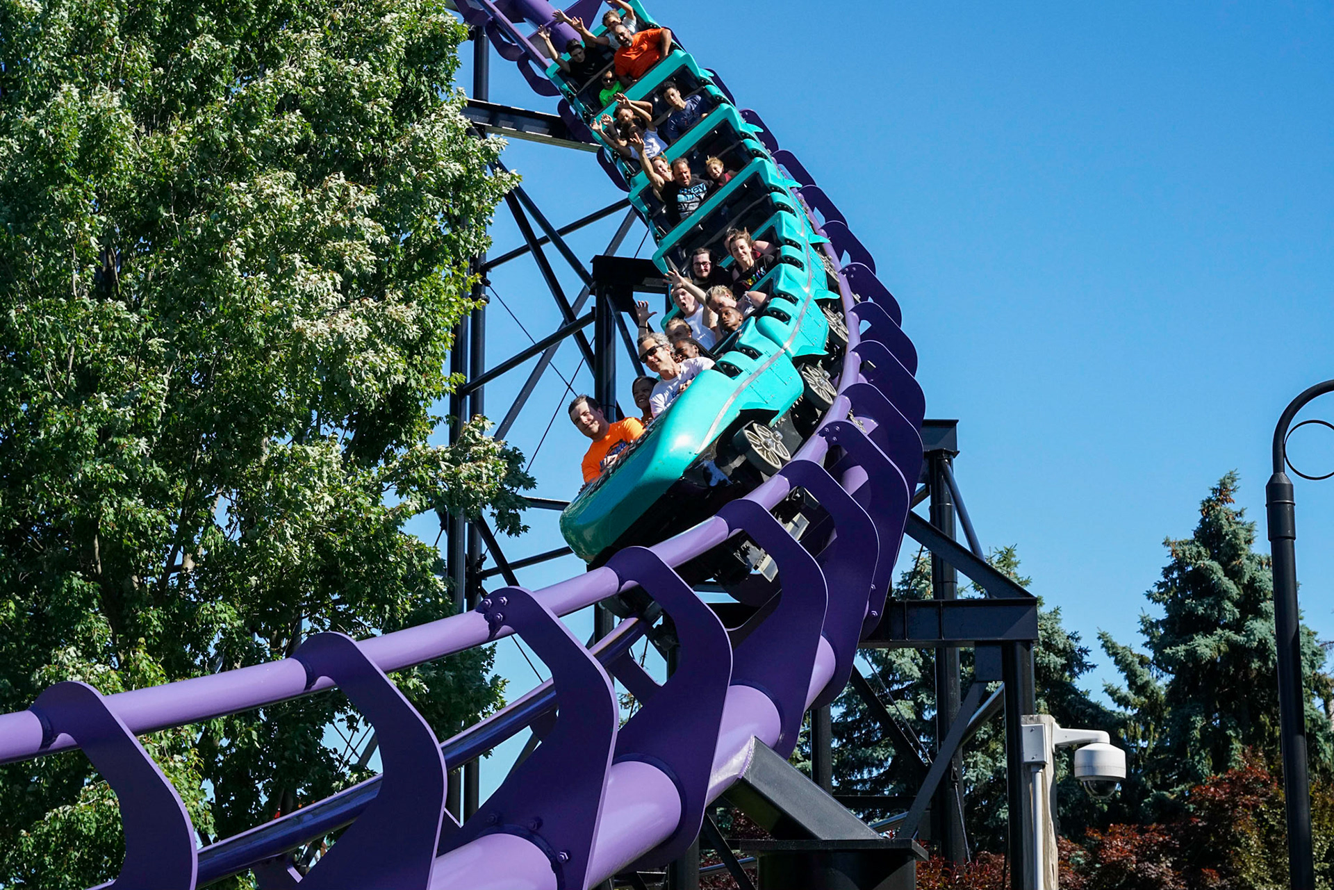 Photo by Jon Roost (www.jonroostphotos.com)