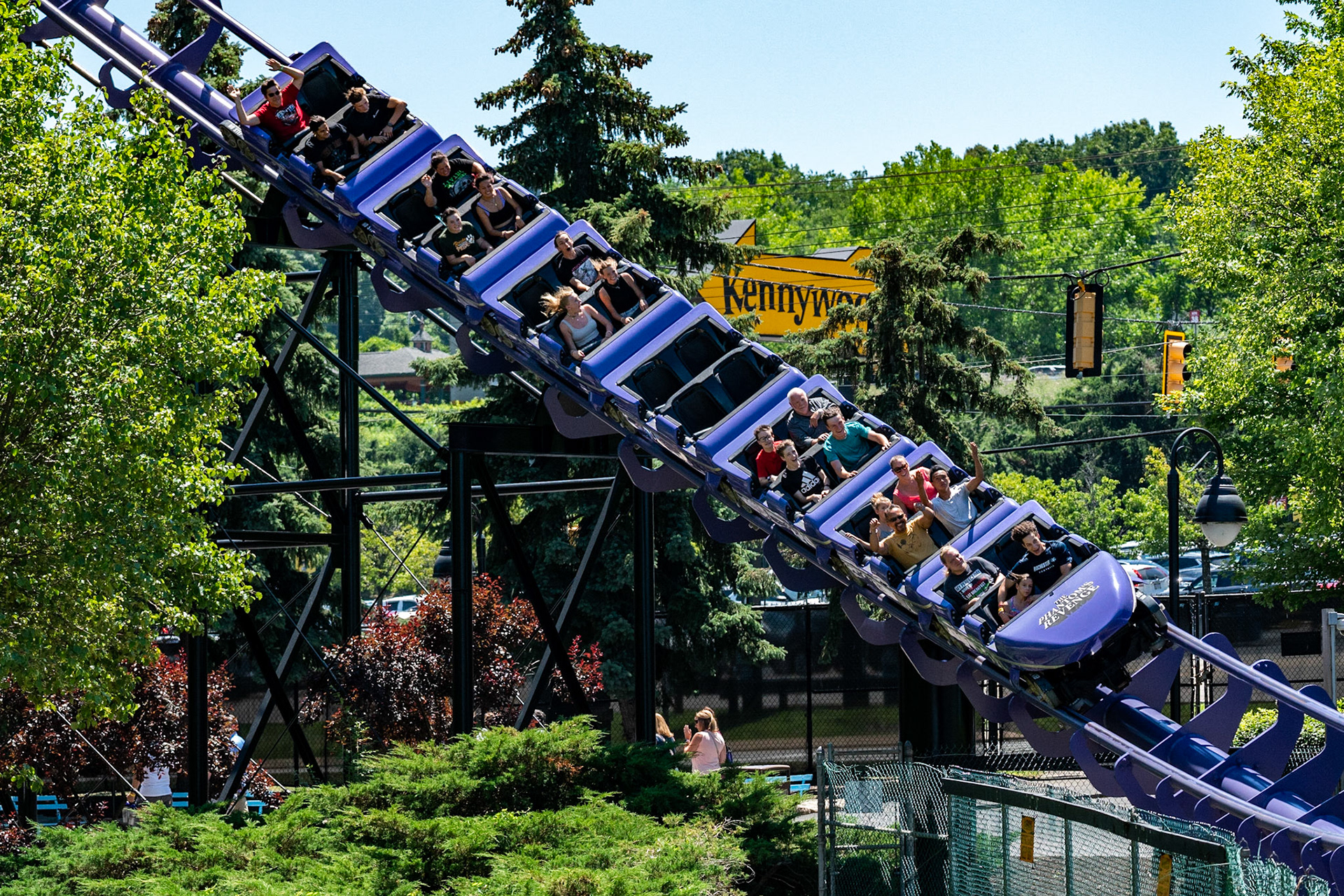 Photo by Jon Roost (www.jonroostphotos.com)