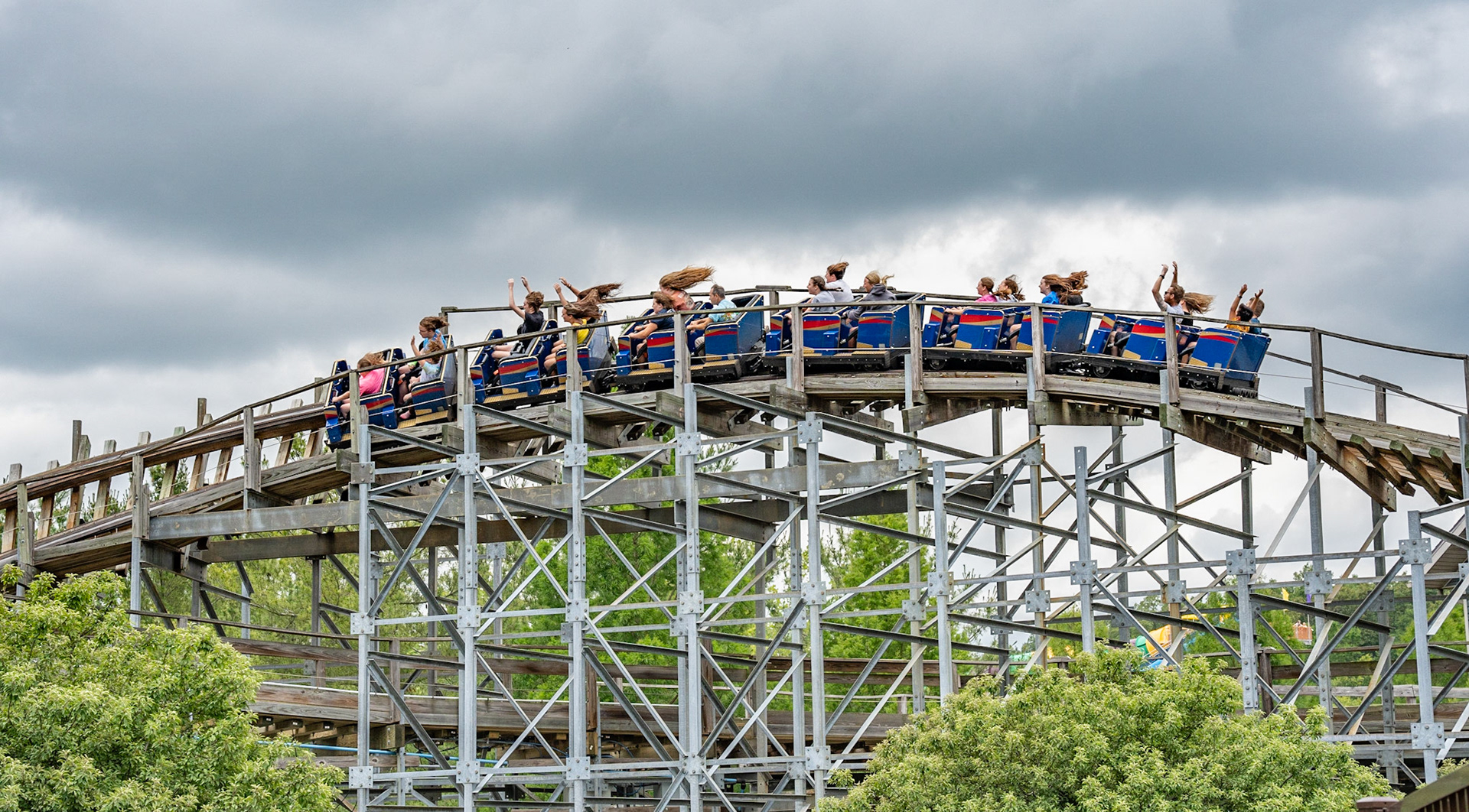 Photo by Jon Roost (www.jonroostphotos.com)
