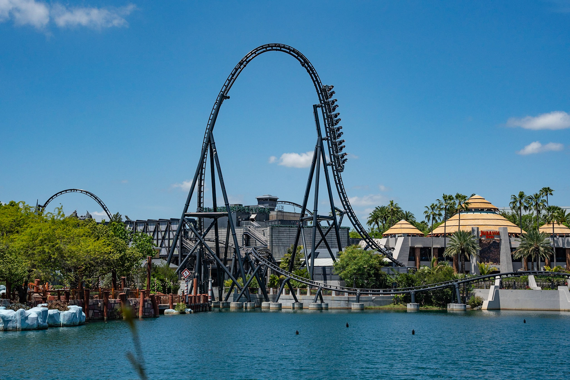 Photo by Jon Roost (www.jonroostphotos.com)