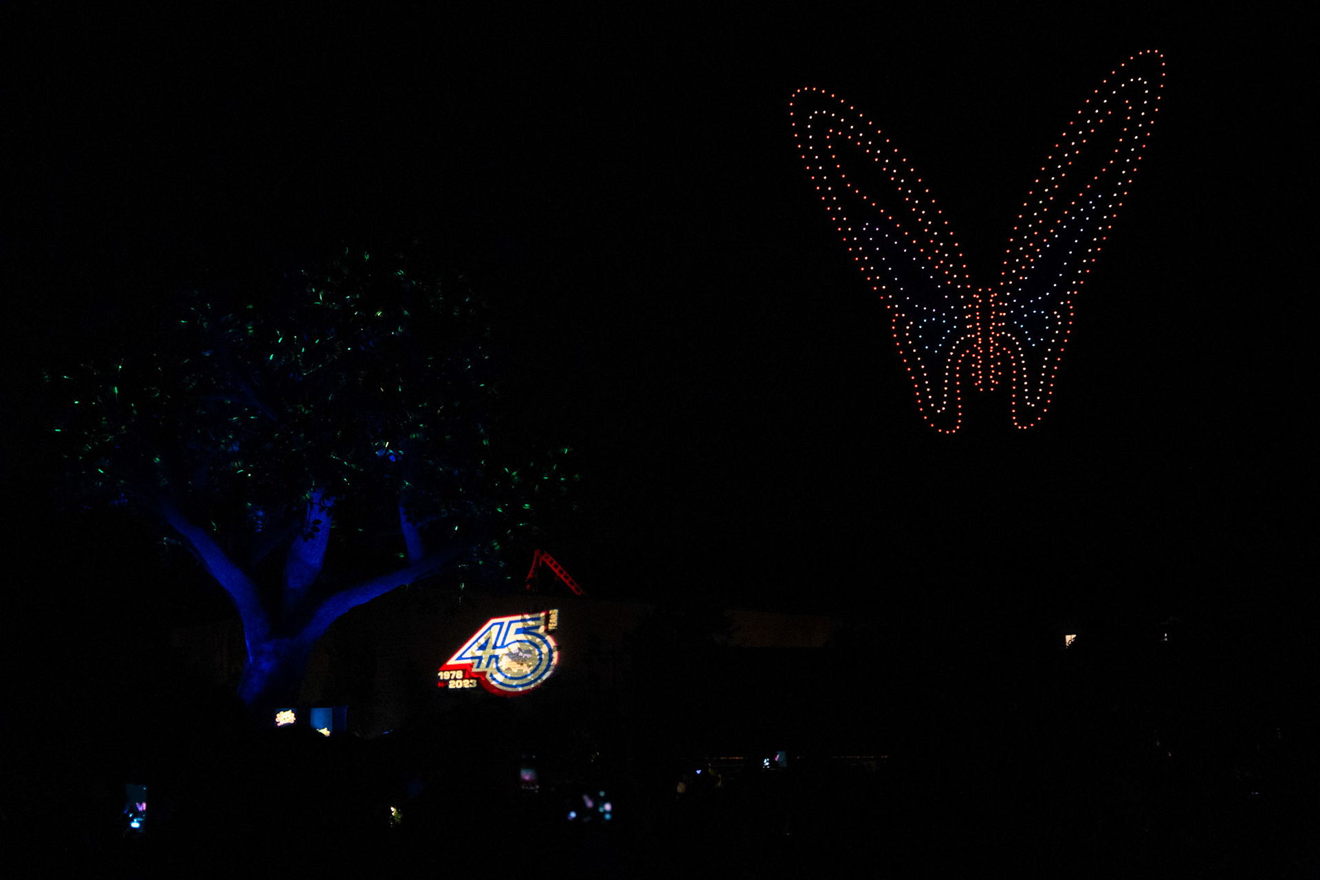 Photo by Jon Roost (www.jonroostphotos.com)