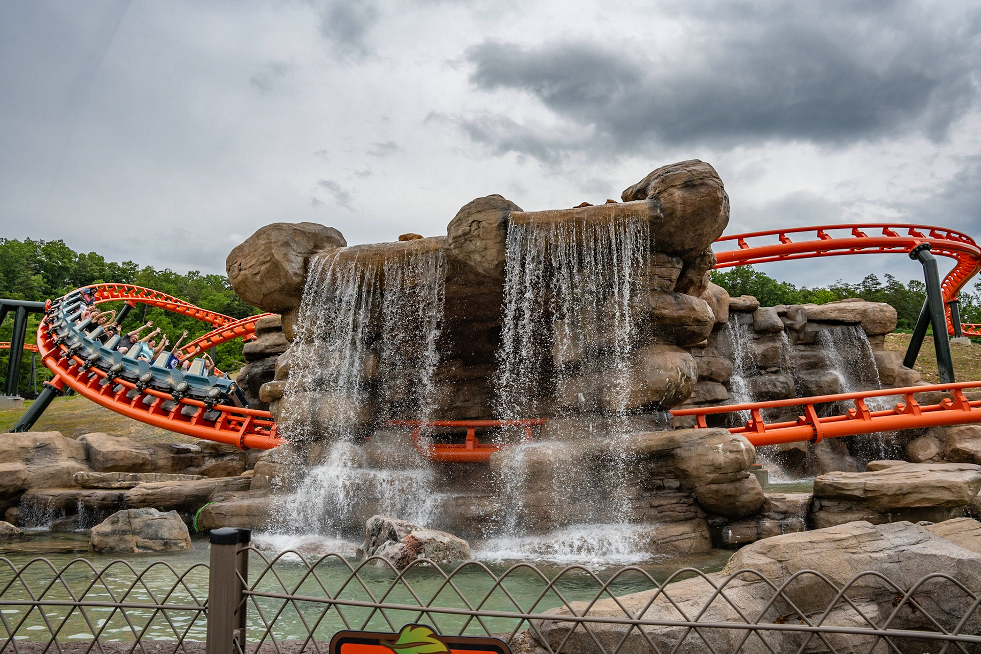 Photo by Jon Roost (www.jonroostphotos.com)