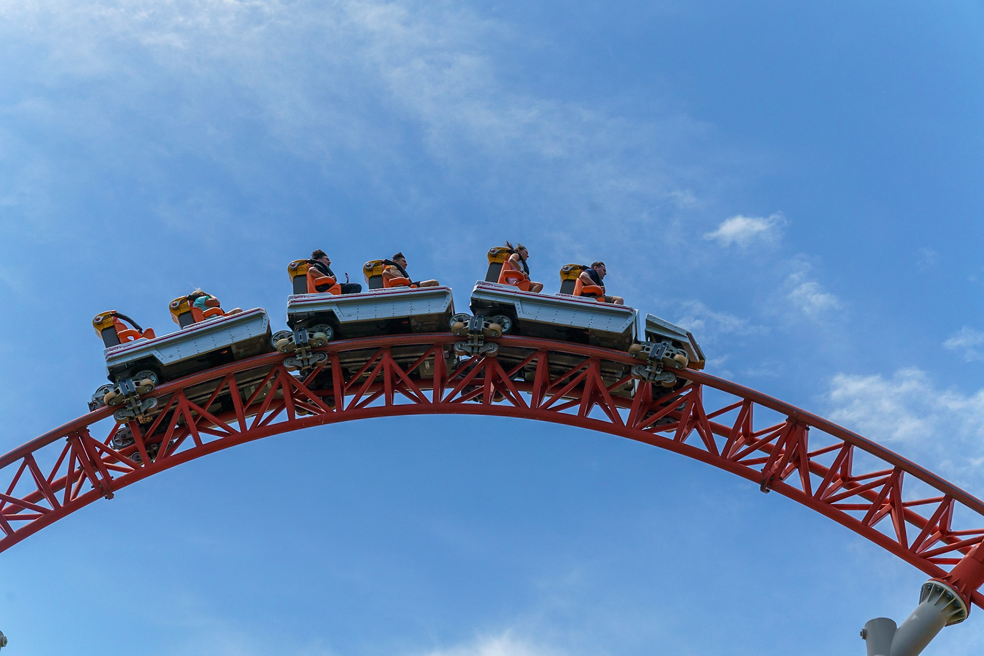 Photo by Jon Roost (www.jonroostphotos.com)