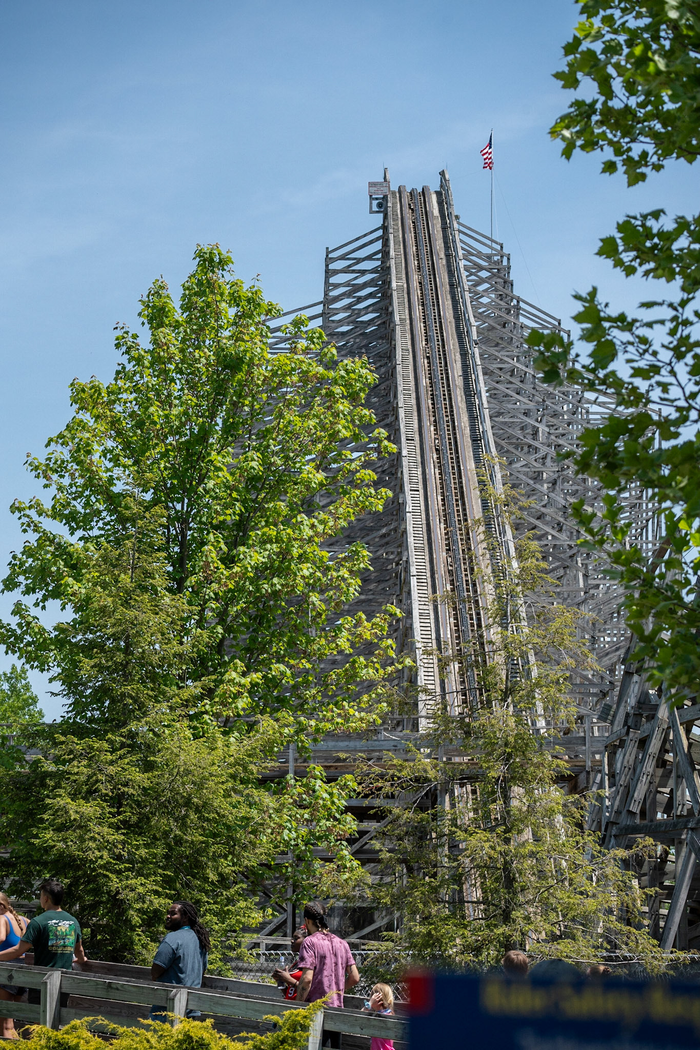 Photo by Jon Roost (www.jonroostphotos.com)