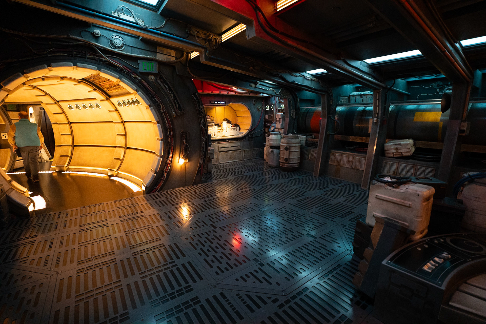 Photo by Jon Roost (www.jonroostphotos.com)