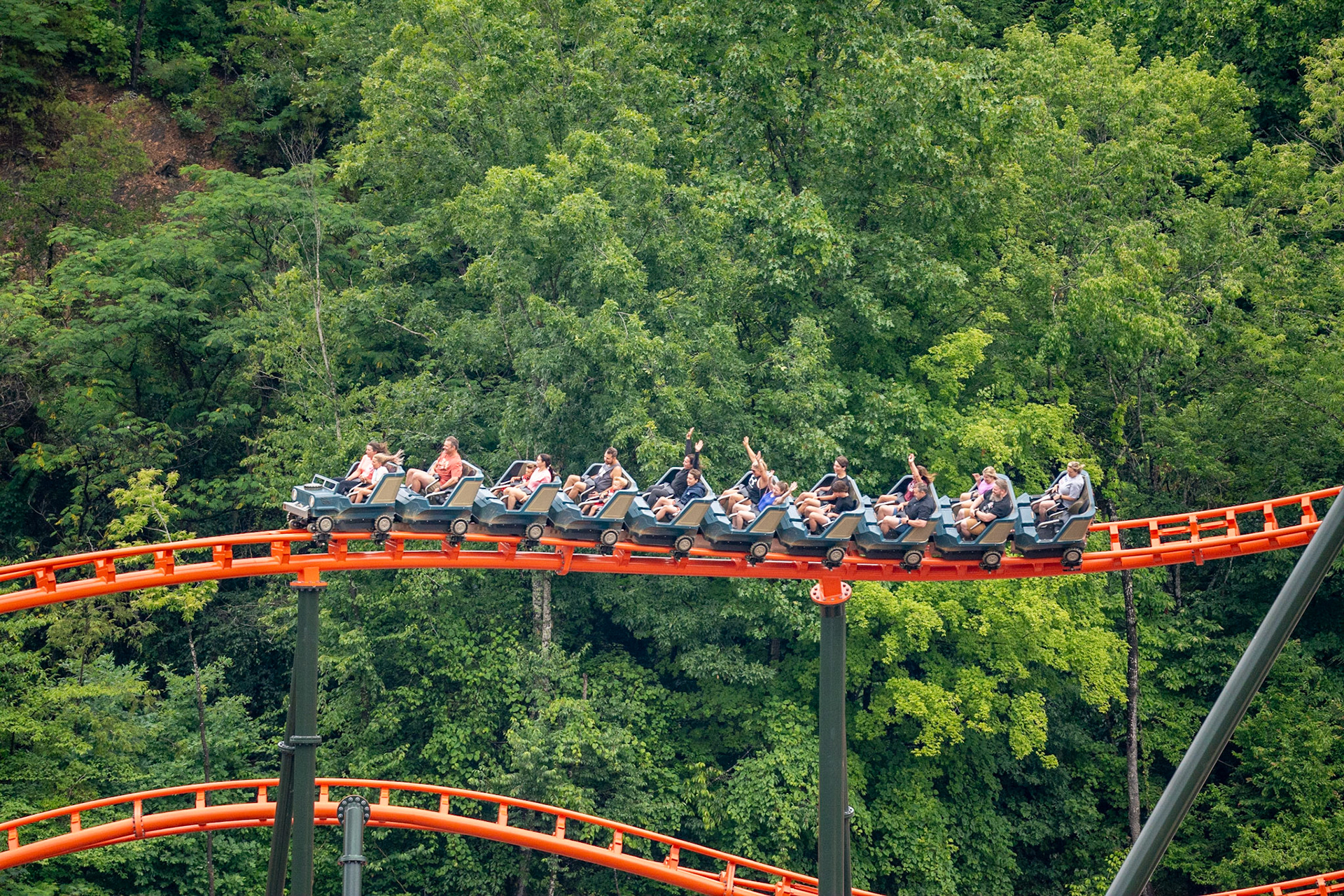 Photo by Jon Roost (www.jonroostphotos.com)