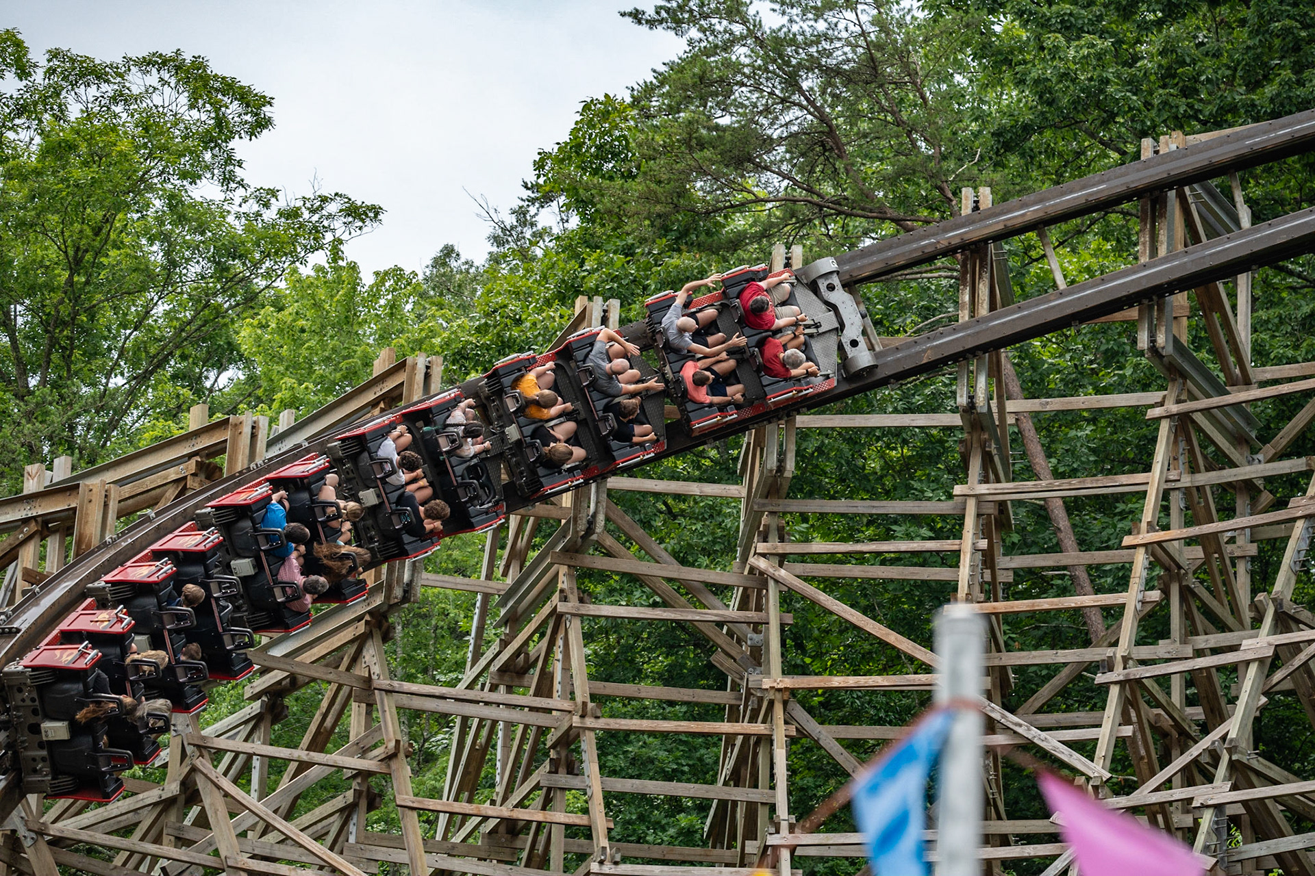 Photo by Jon Roost (www.jonroostphotos.com)