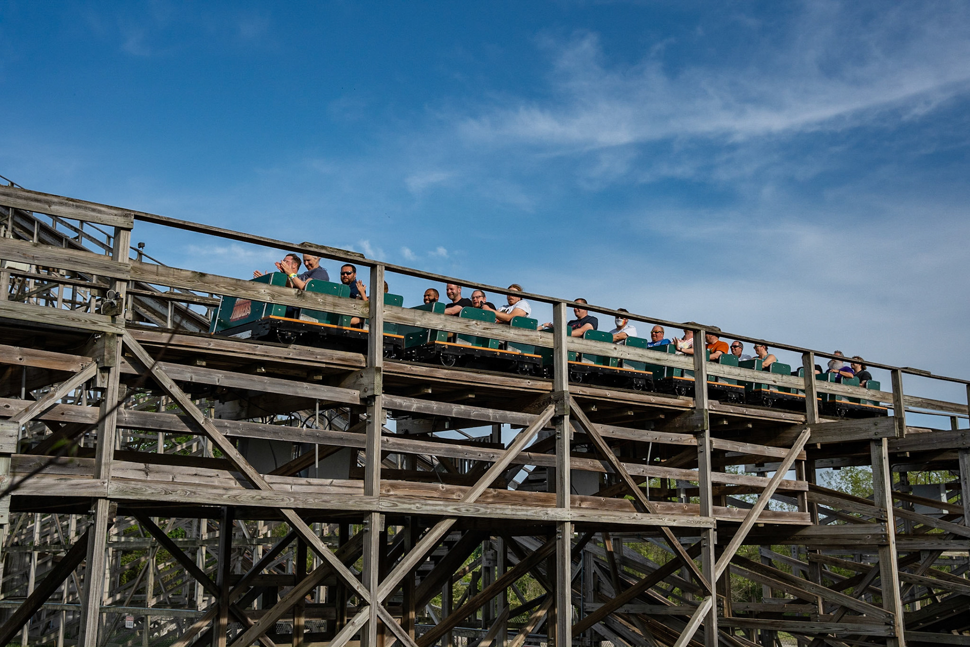 Photo by Jon Roost (www.jonroostphotos.com)