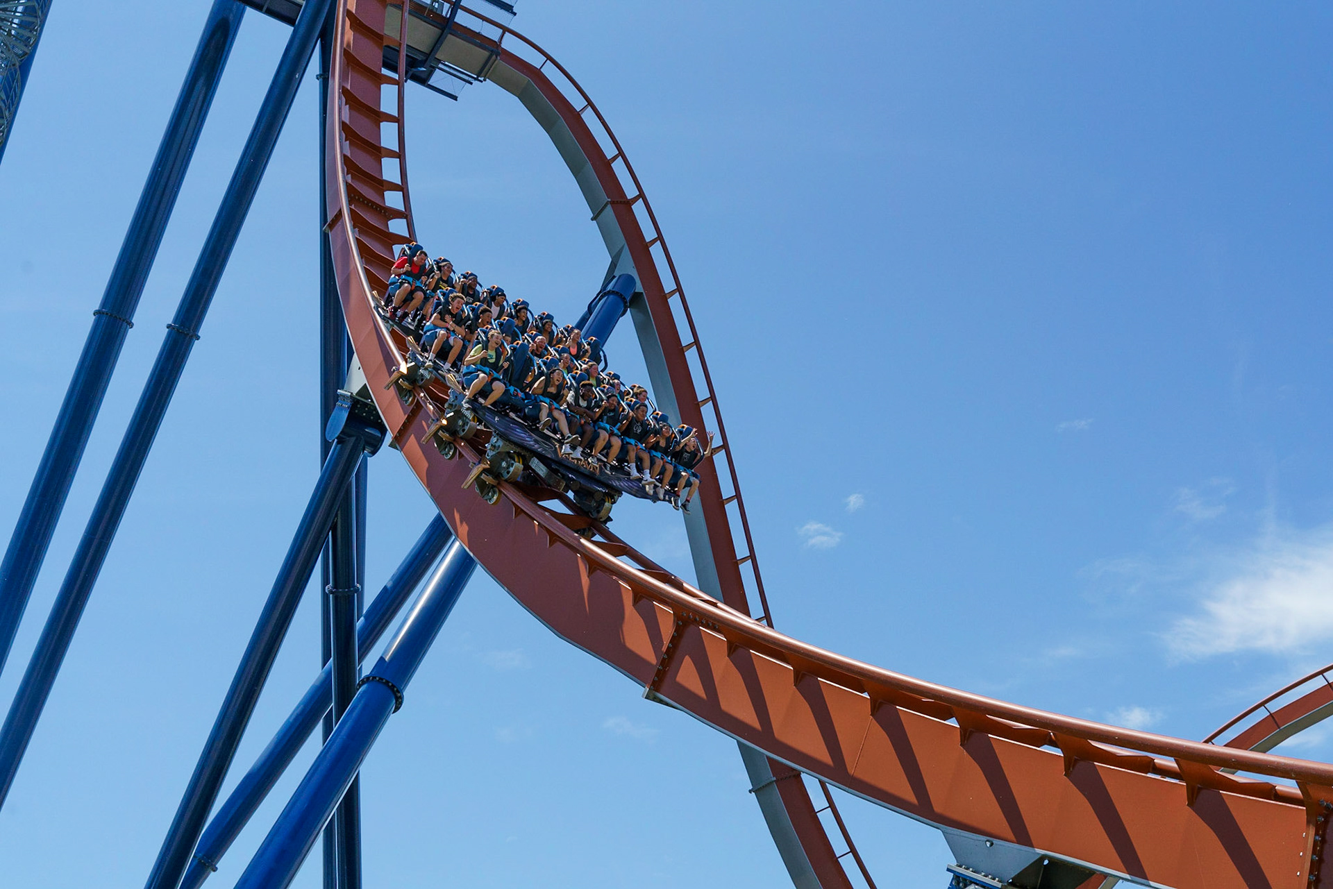 Photo by Jon Roost (www.jonroostphotos.com)