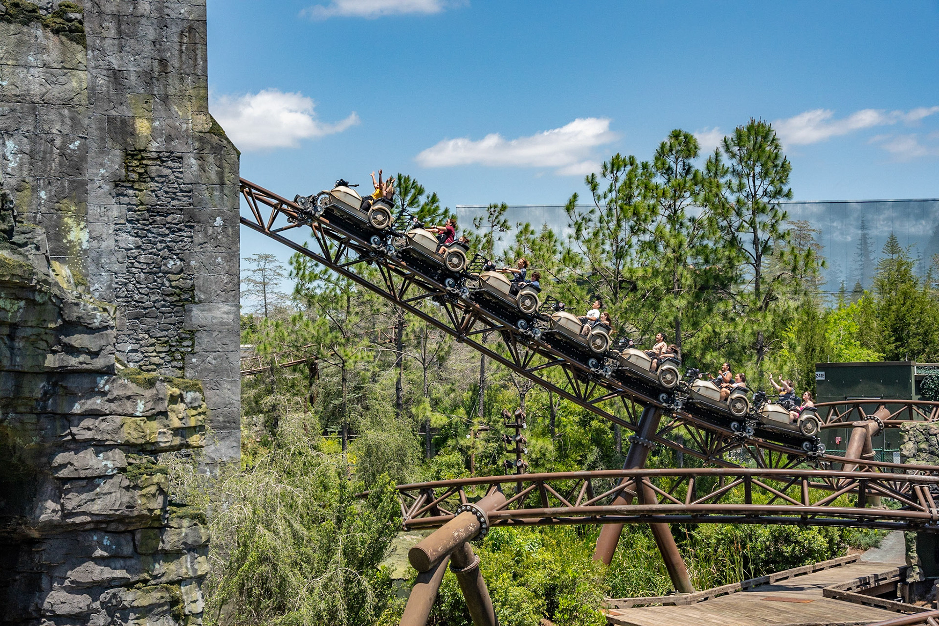 Photo by Jon Roost (www.jonroostphotos.com)