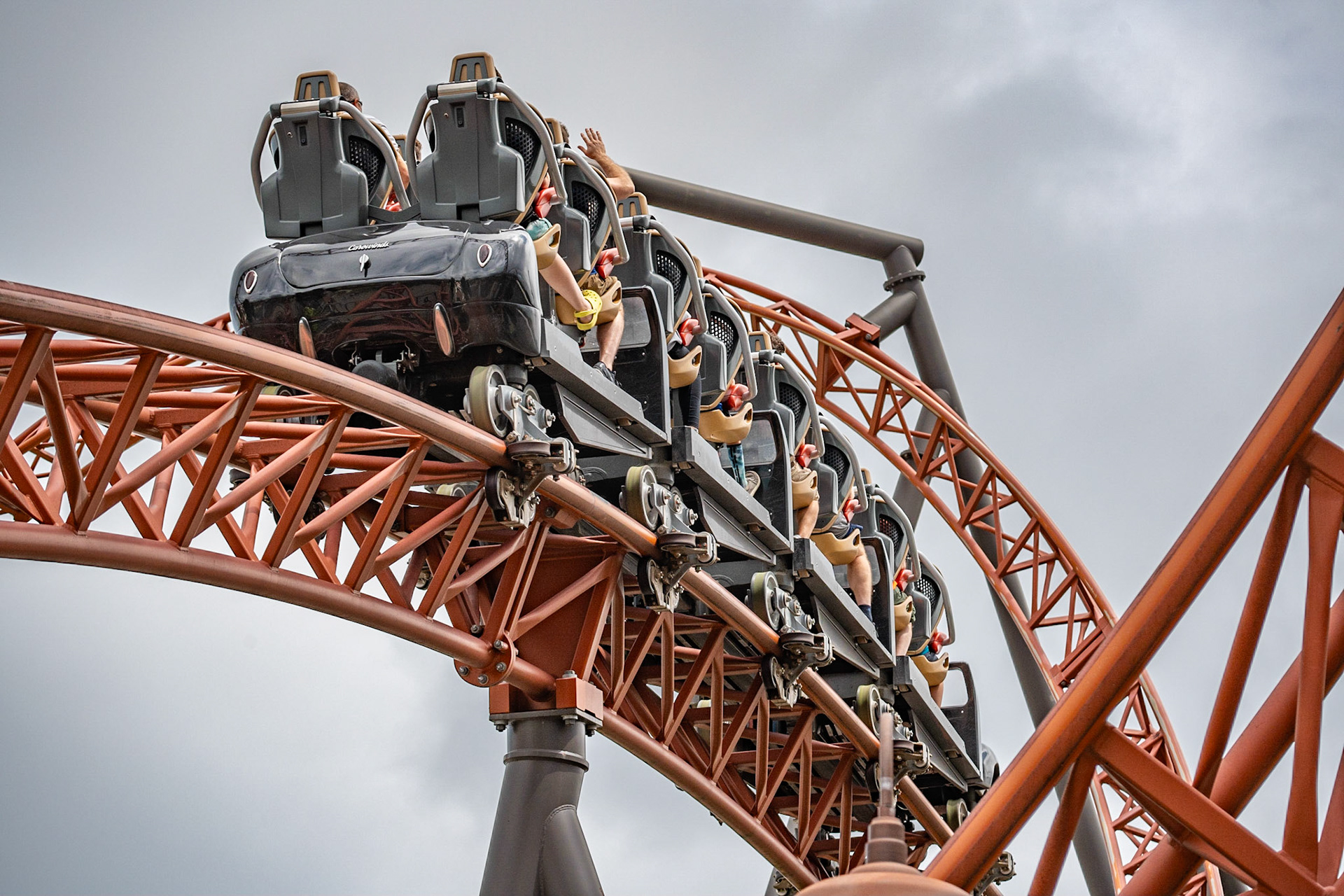 Photo by Jon Roost (www.jonroostphotos.com)