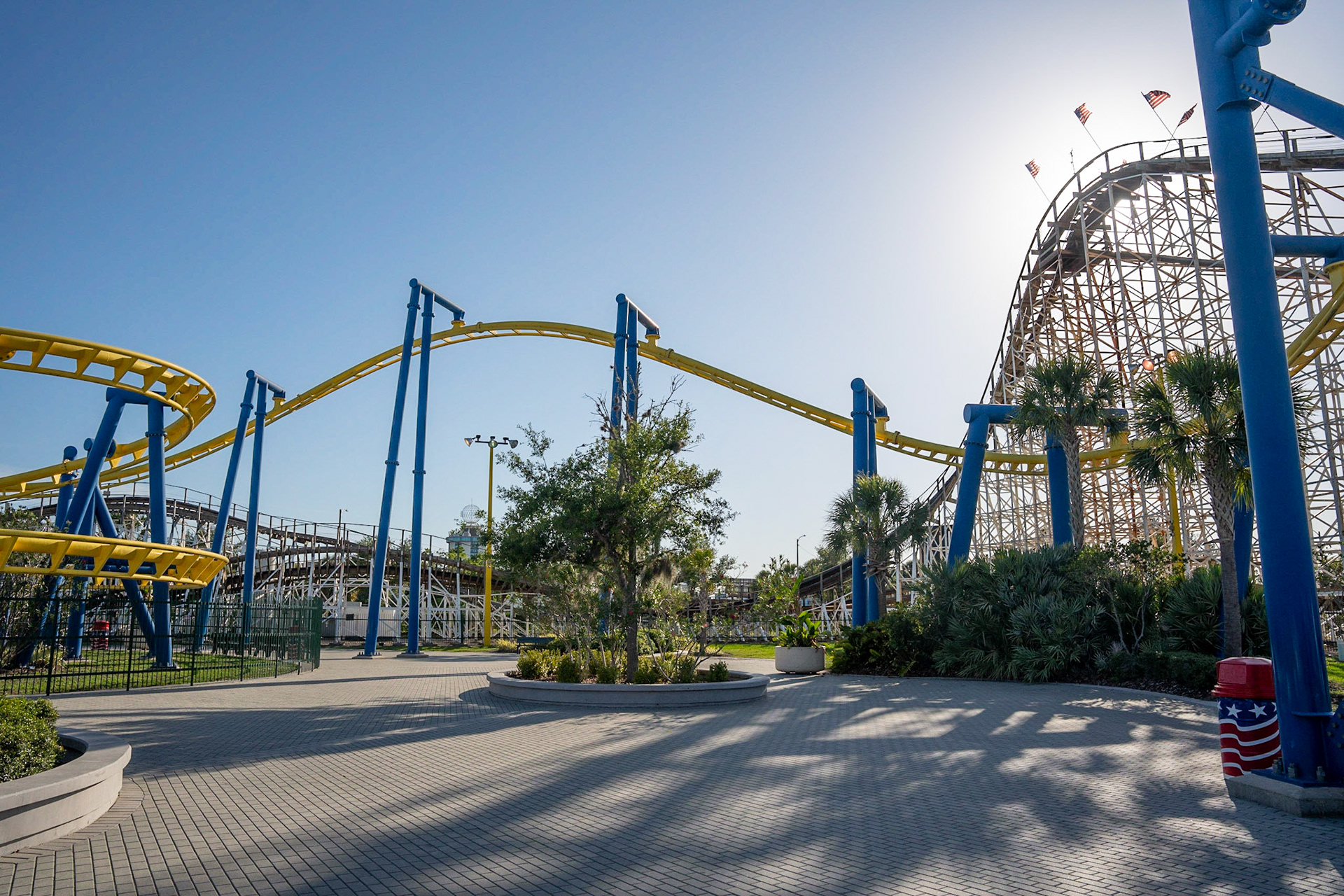 Photo by Jon Roost (www.jonroostphotos.com)