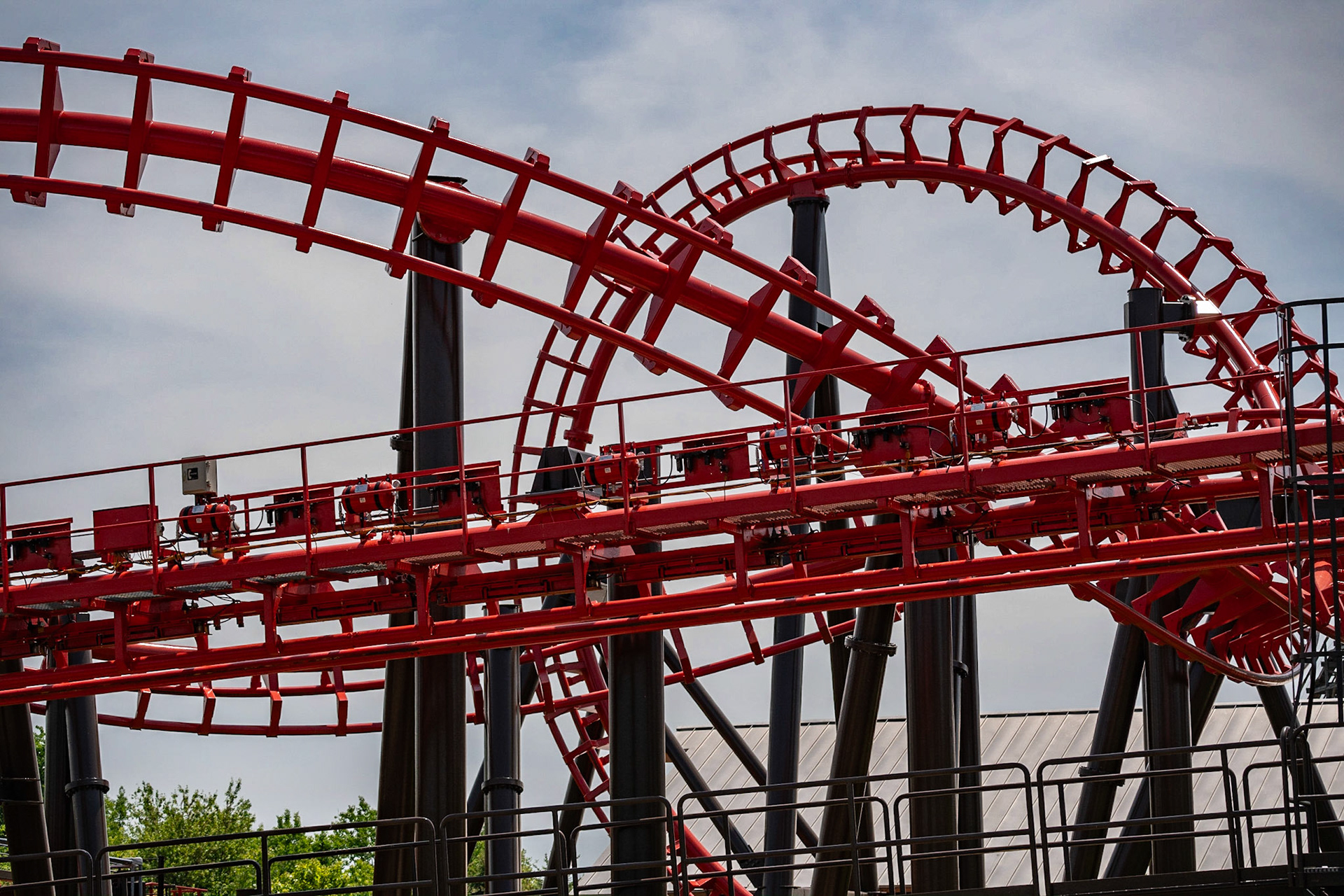 Photo by Jon Roost (www.jonroostphotos.com)