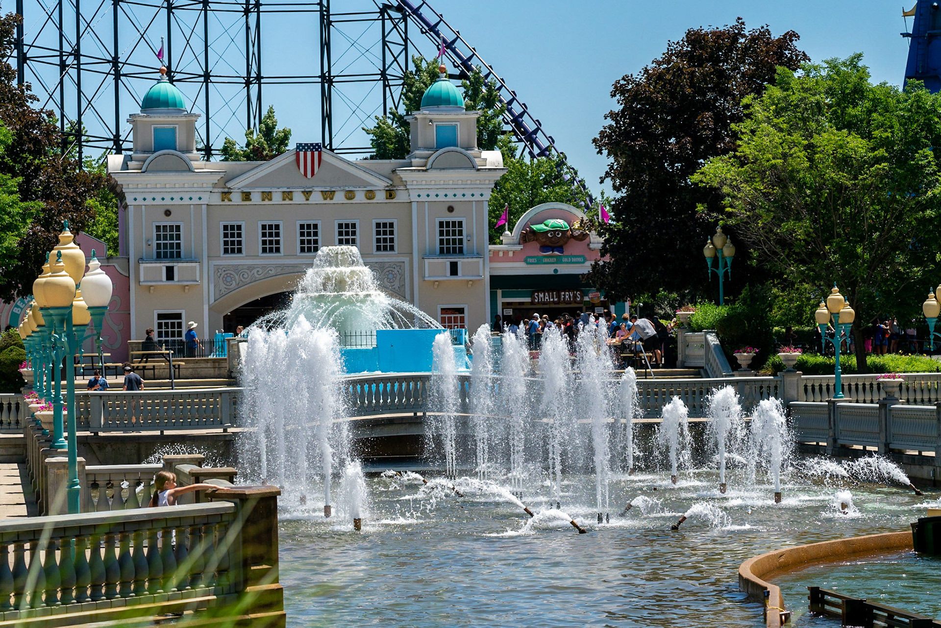 Photo by Jon Roost (www.jonroostphotos.com)