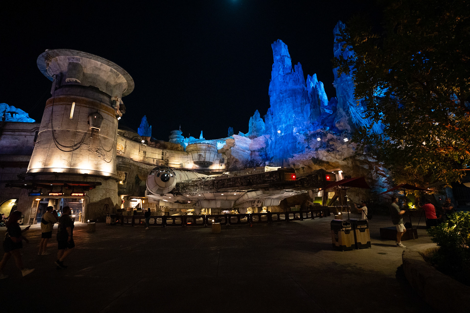 Photo by Jon Roost (www.jonroostphotos.com)