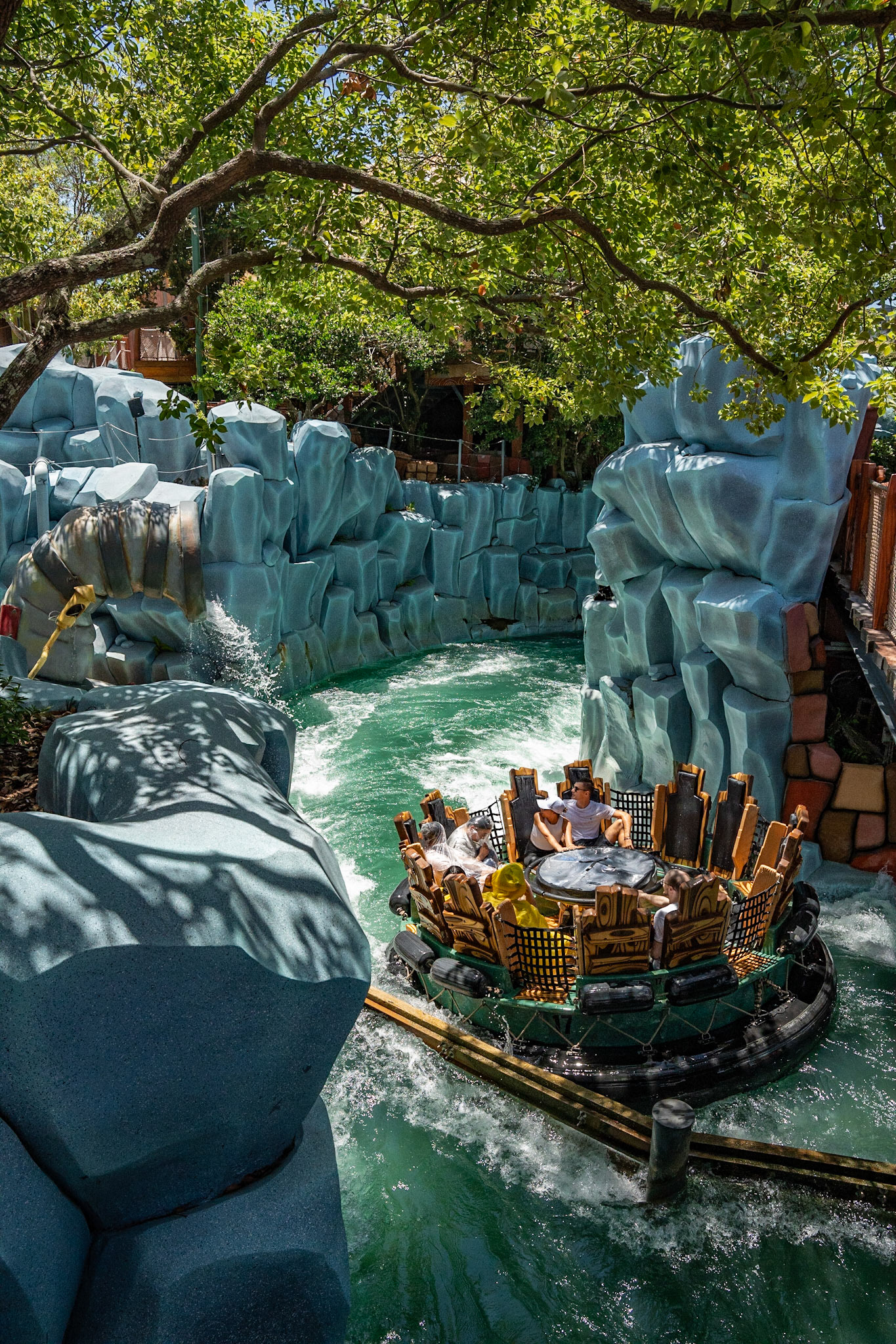 Photo by Jon Roost (www.jonroostphotos.com)