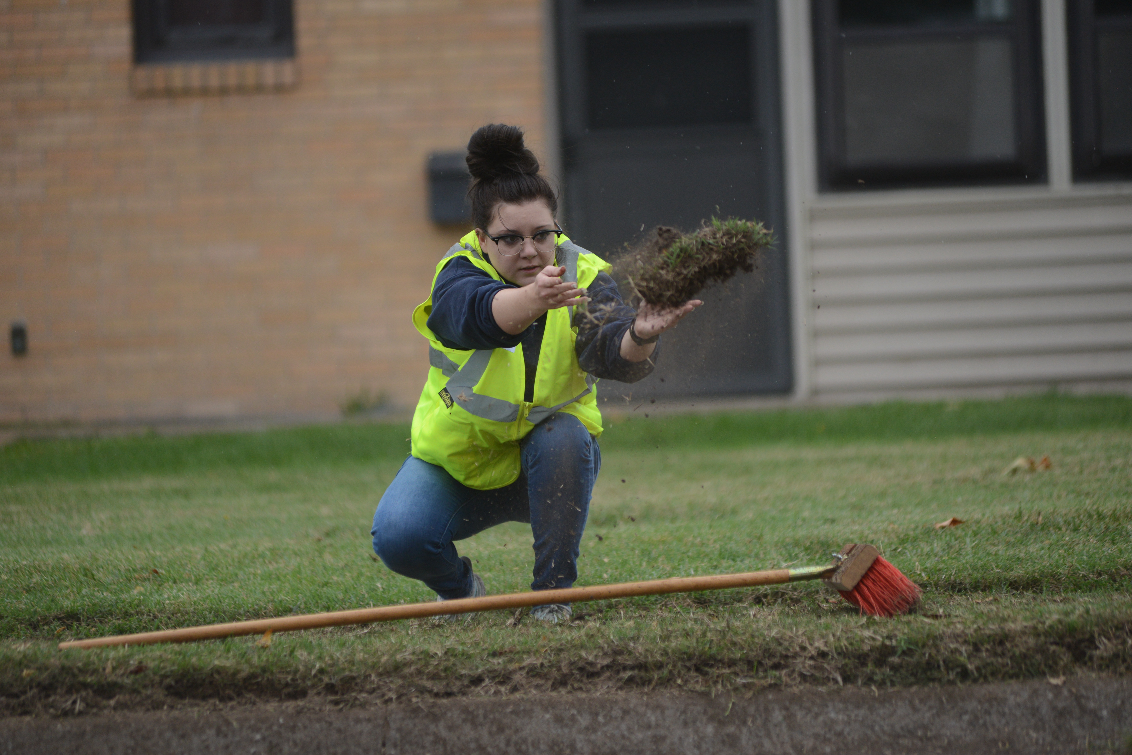 Rachelle Miller clears over grown side walks,on Friday, Sept. 23, 2022, at Douglass Park in Columbia. ”Just cleaning up Columbia {and} making it a better place to live, work, and play. It’s better for everyone,” said Miller about volunteering.