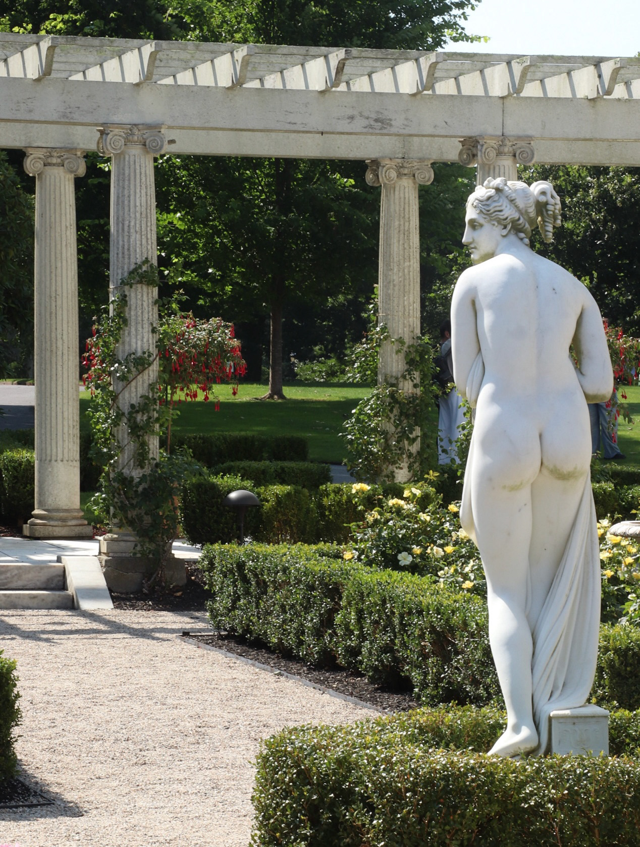Rosecliff Mansion