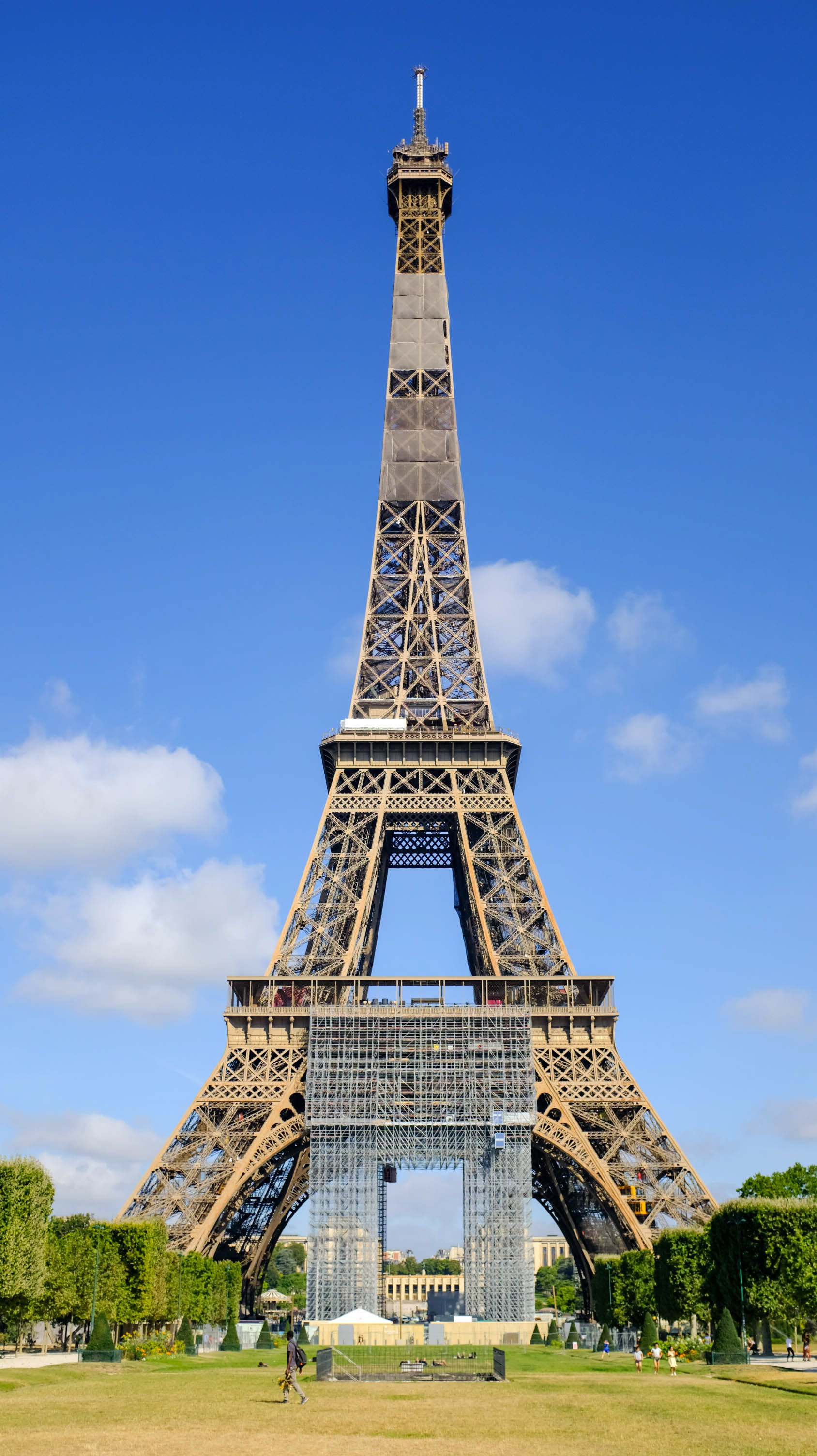 XXe campagne de peinture tour Eiffel - ALTRAD PREZIOSO