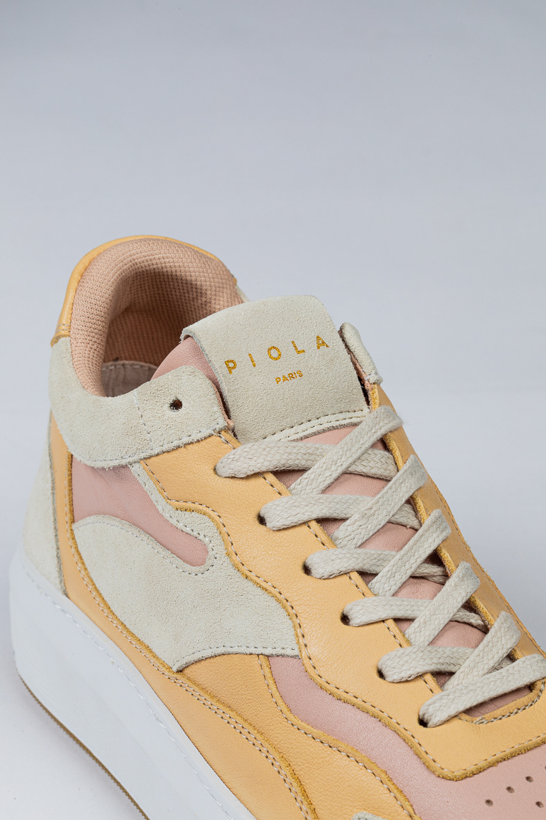 PIOLA