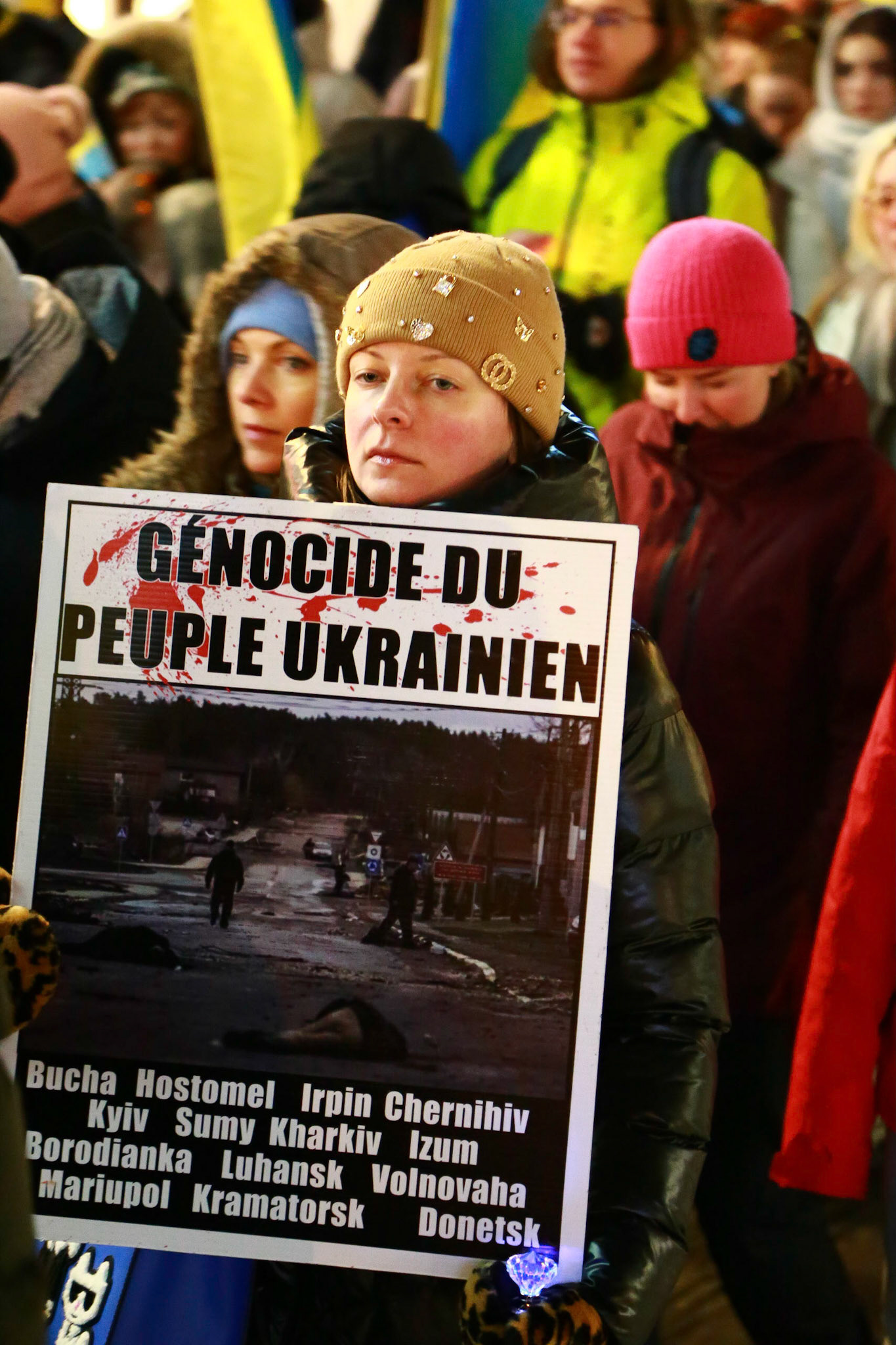Les exemples d'éxactions commises par les troupes russes ou des groupes paramilitaires se multiplient et constitueraient un crime contre l'humanité.
