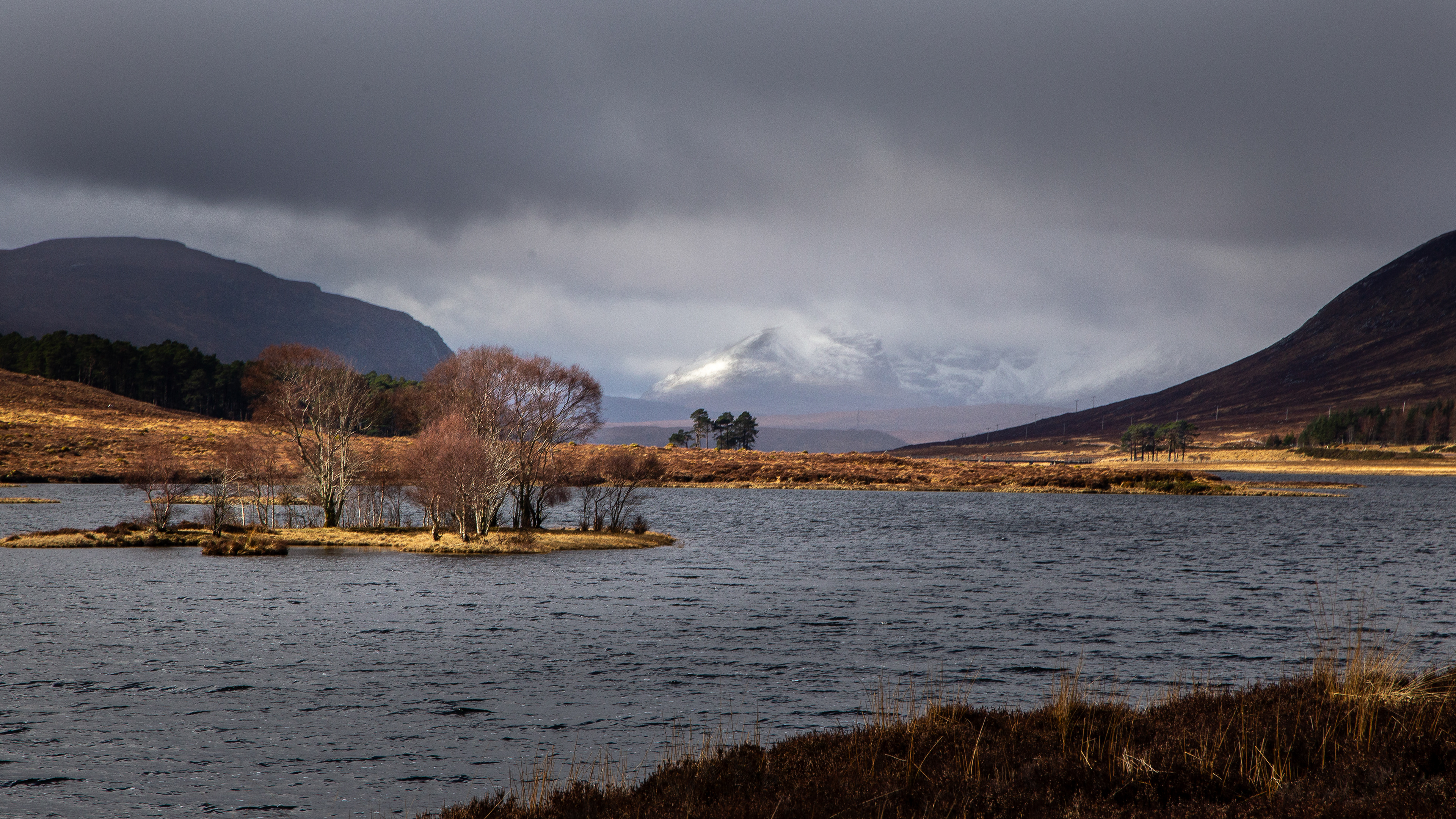An Teallach - Sgùrr Fiona across Loch Droma