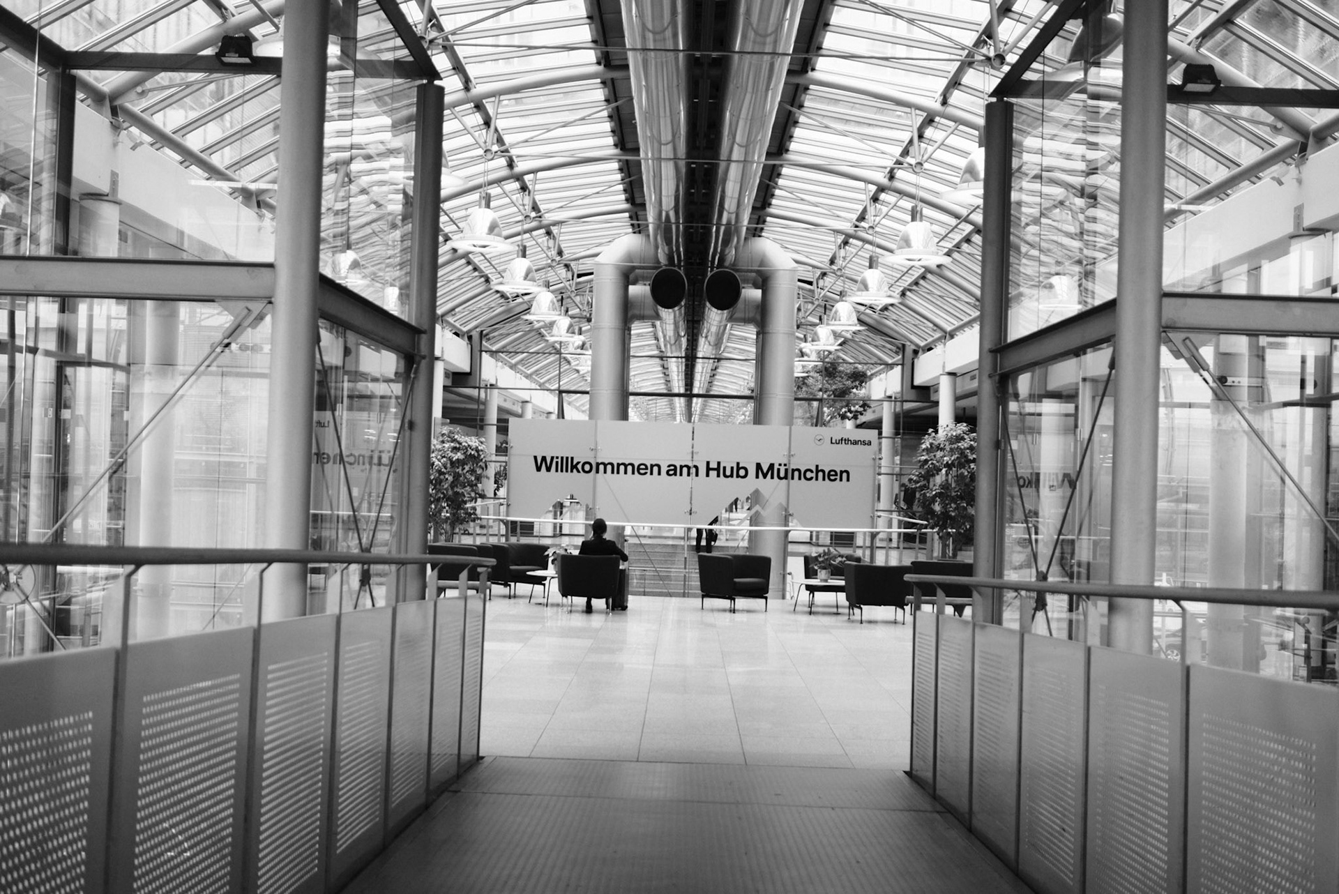 02.08.2025 / Reserve-Schicht nach Frankfurt und zurück - Fuji XE-3 mit XF27mm f2.8