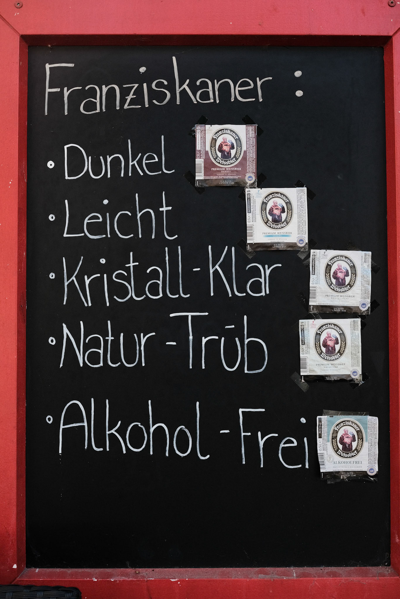 12.07.2025 / "Etikette" - Fuji X-E3 mit XF27mm f2,8 R WR