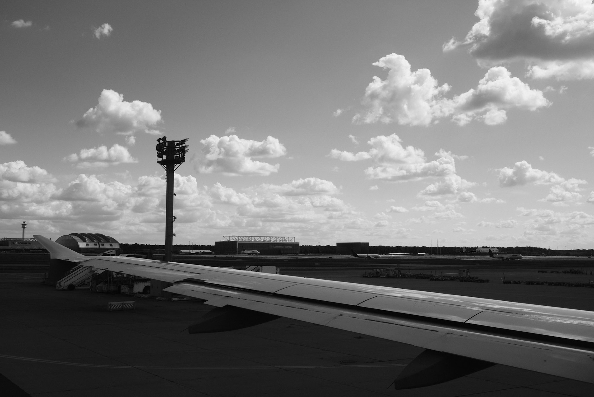 02.08.2025 / Reserve-Schicht nach Frankfurt und zurück - Fuji XE-3 mit XF27mm f2.8