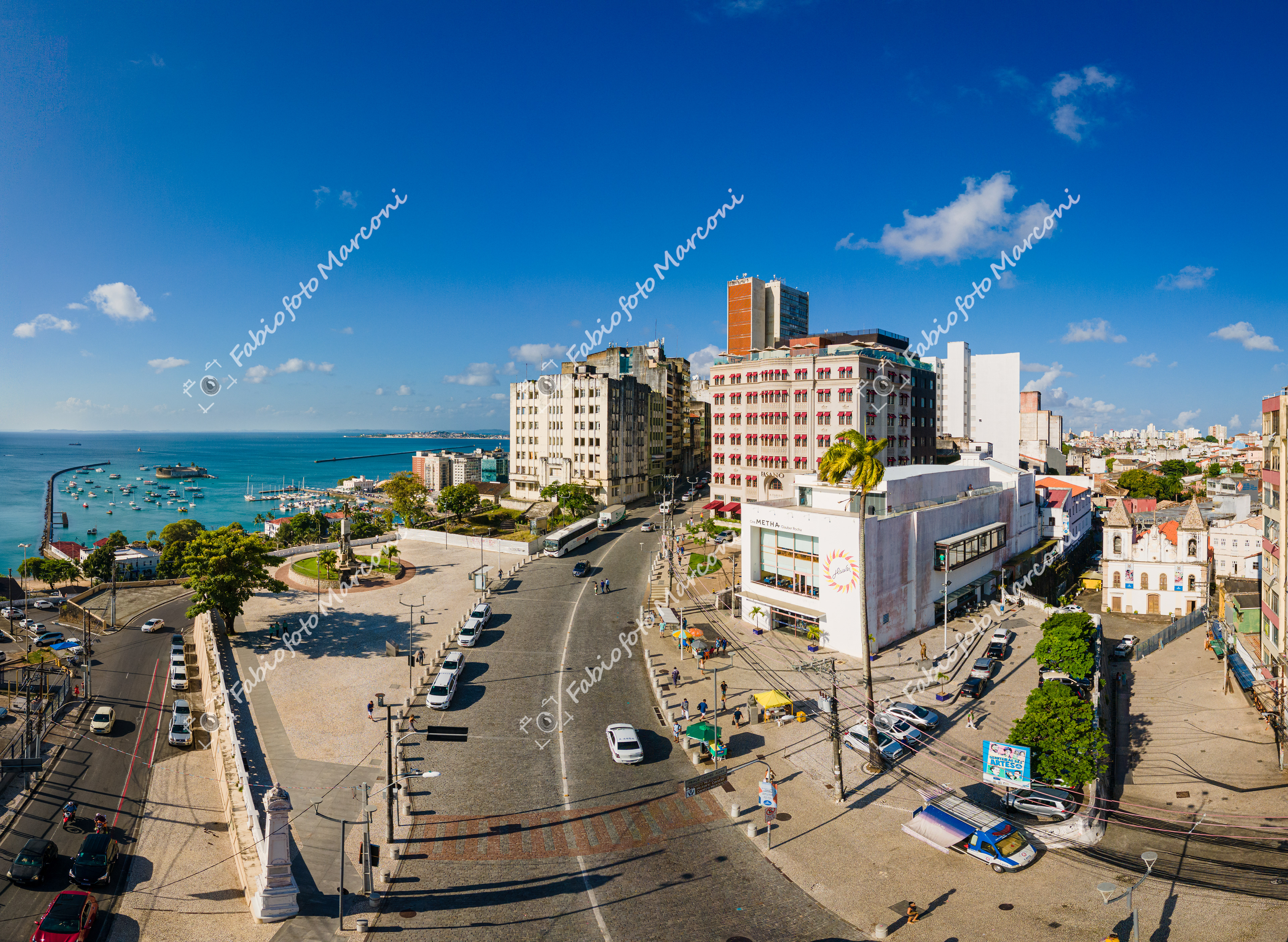 PRAÇA CASTRO ALVES 24