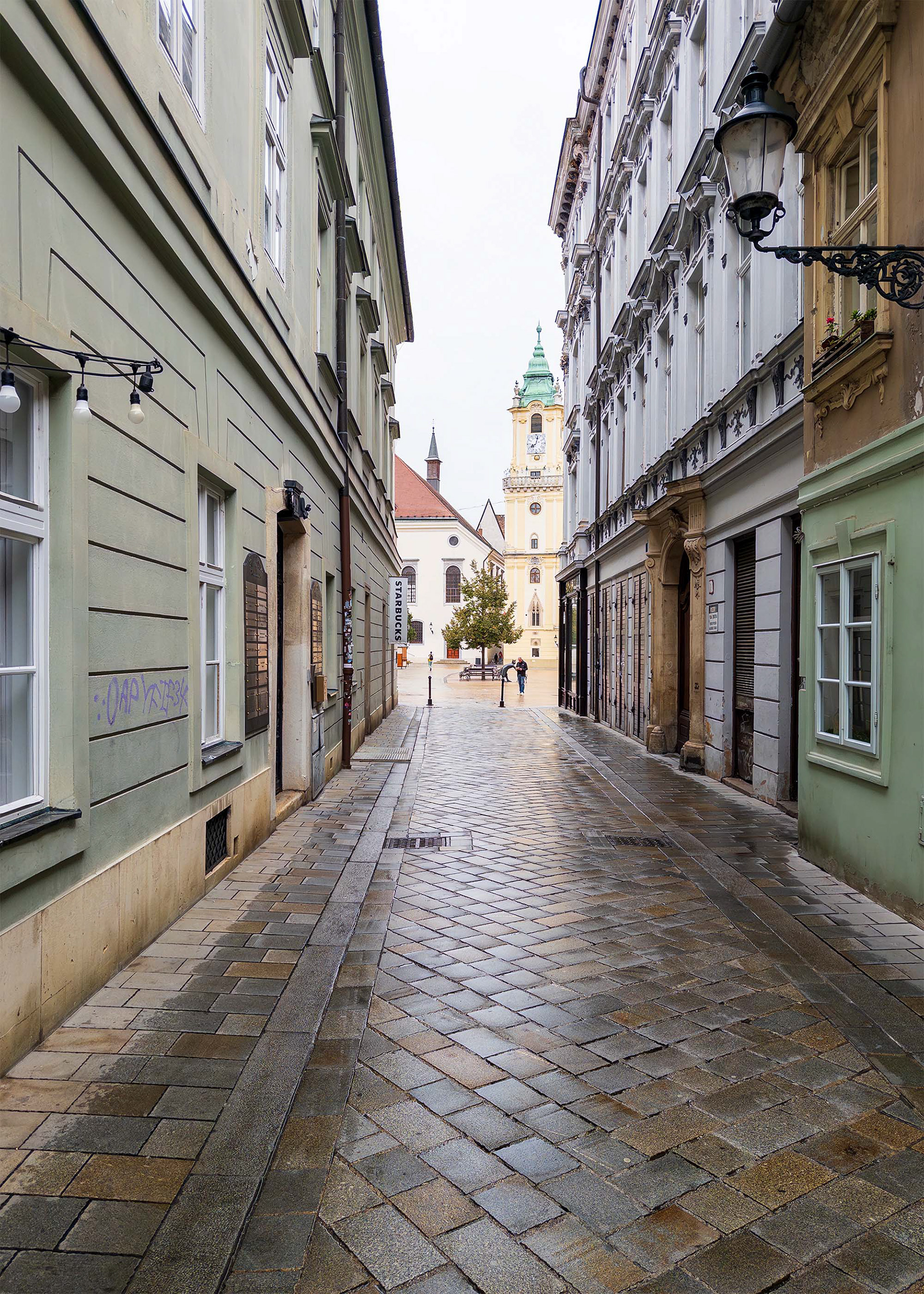 Bratislava, Zelena Ulica © Nicholas V. K.
