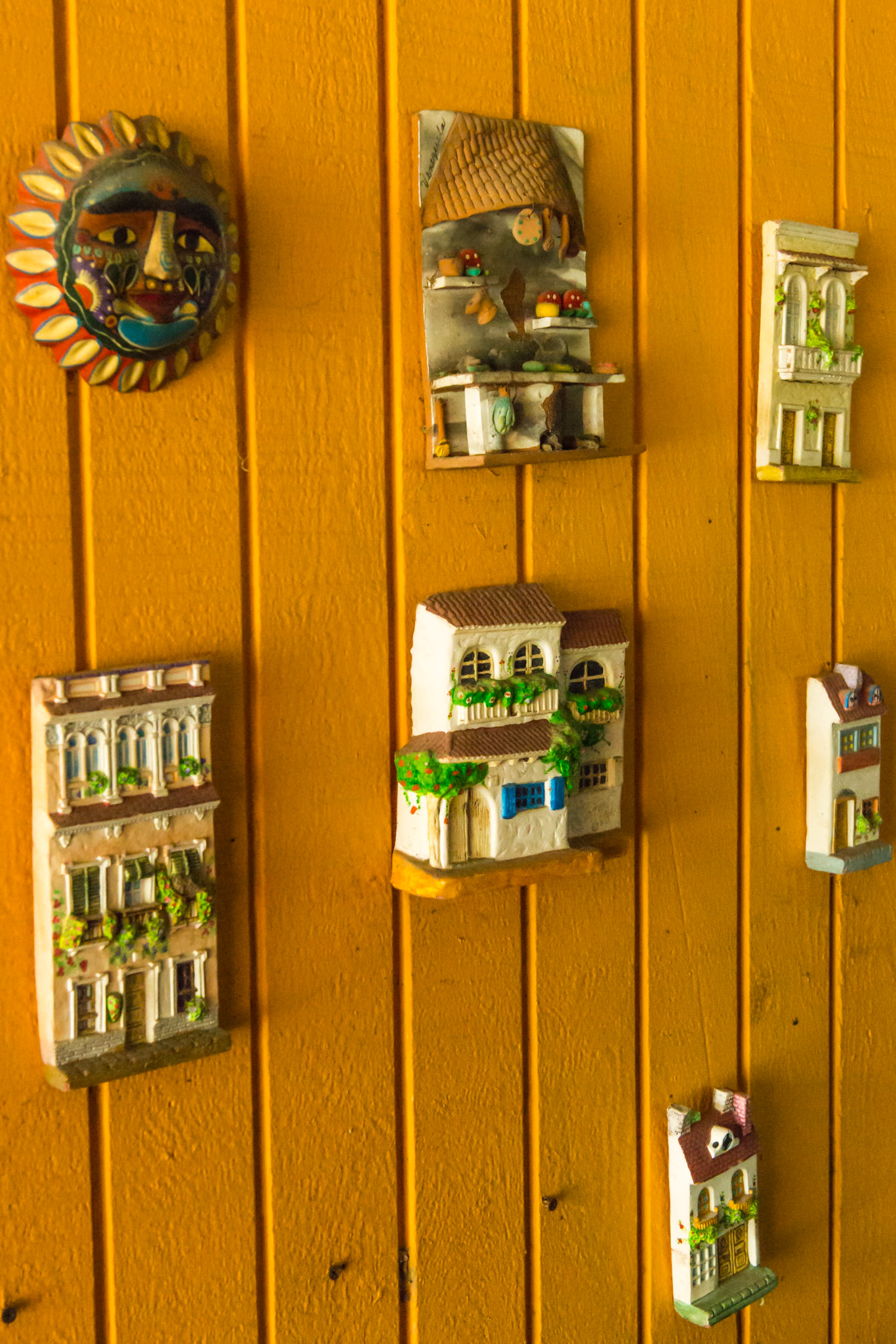 A barn wall of house art