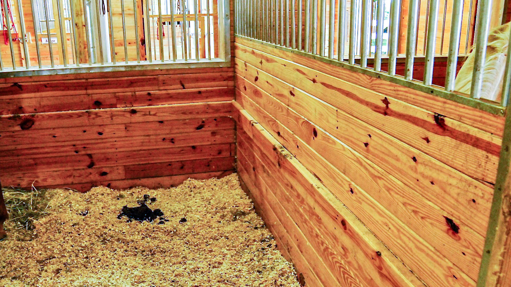 Casting rails made of 2x4 wood.