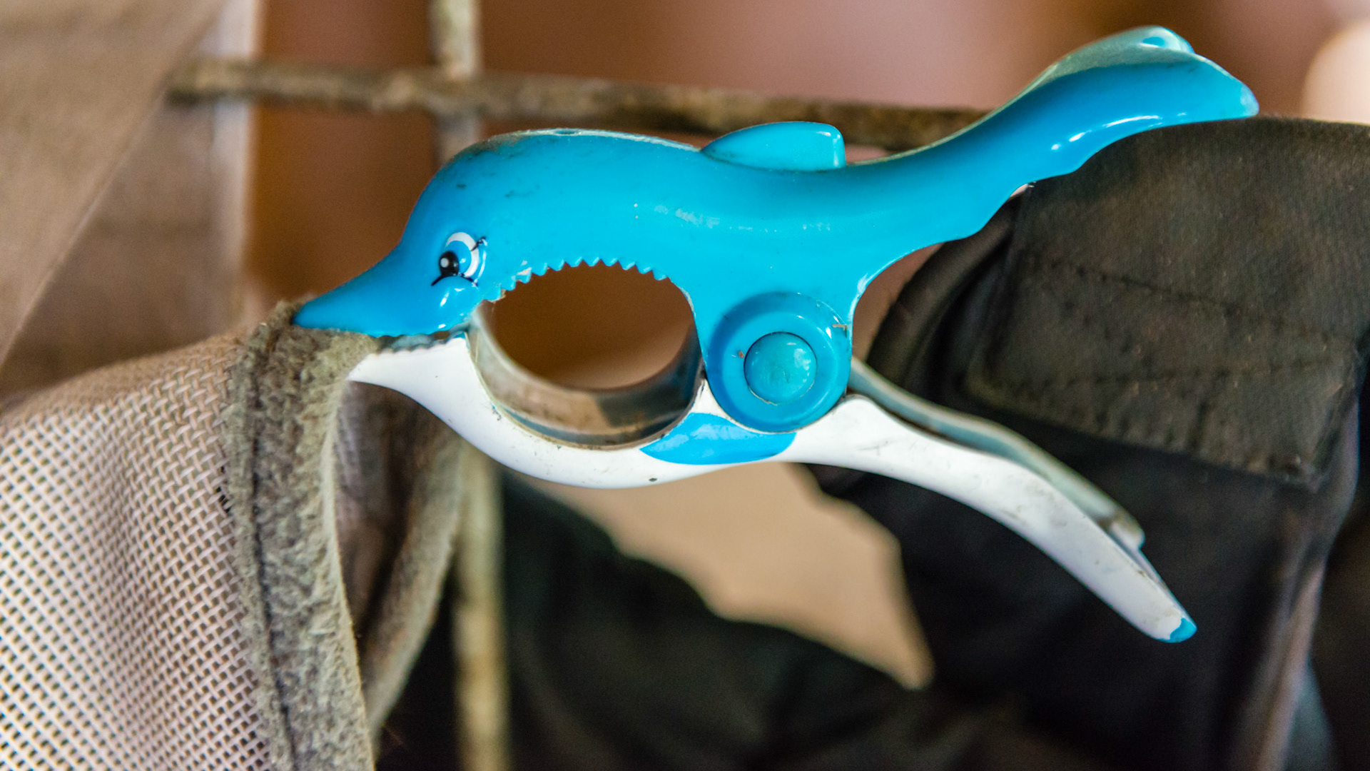 Clips are used everywhere in barns, but this one was found in a Florida barn.  Very cute.