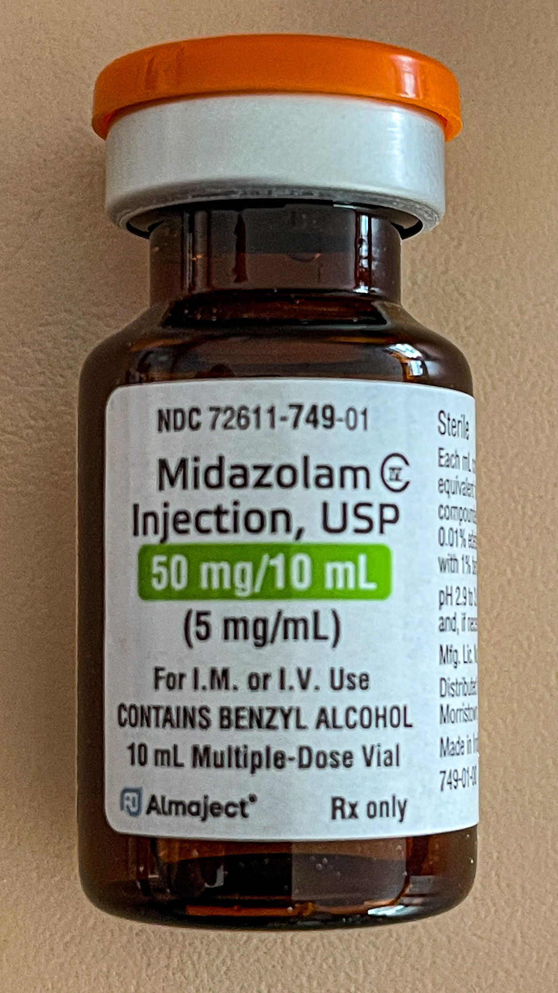 Midazolam (Versed) for treating anxiety in horses