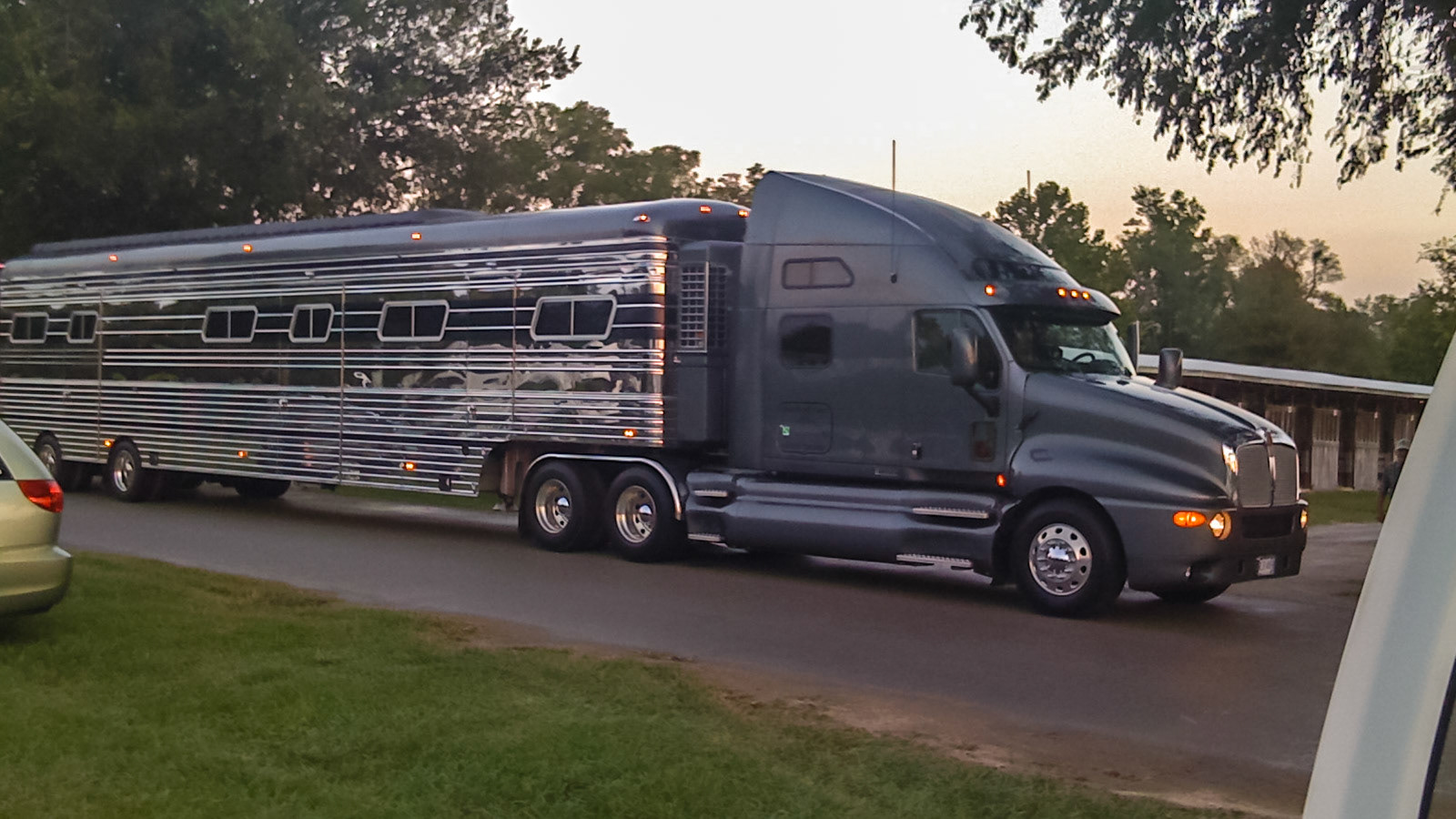 State of the art tractor and trailer.  The trailer has central air conditioning located on the front between the tractor as well as hot and cold running water.  The split trailer axel helps to distribute the weight and the unit rids on an air suspension.