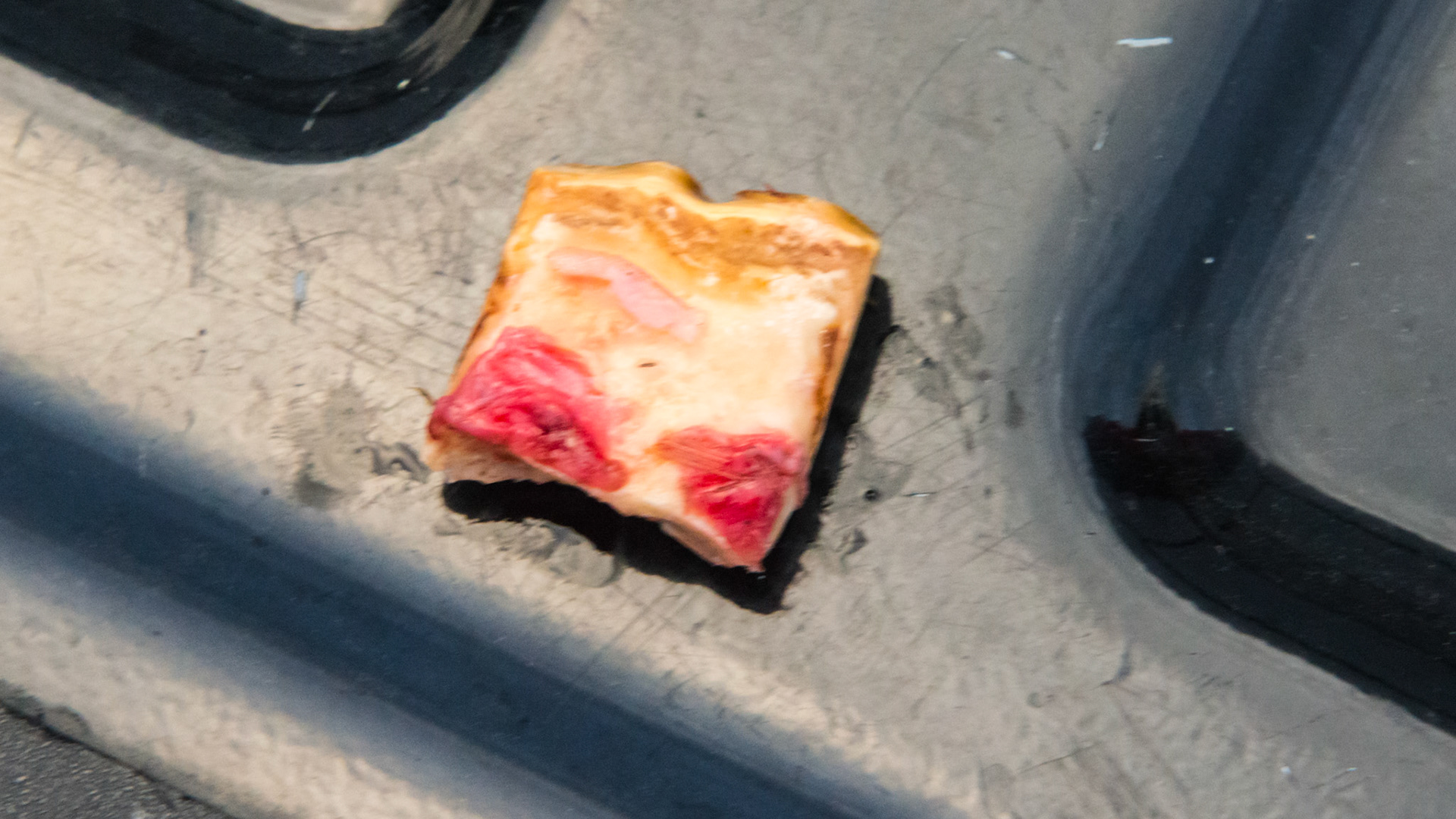 Buccal 408 saggital fracture - buccal side