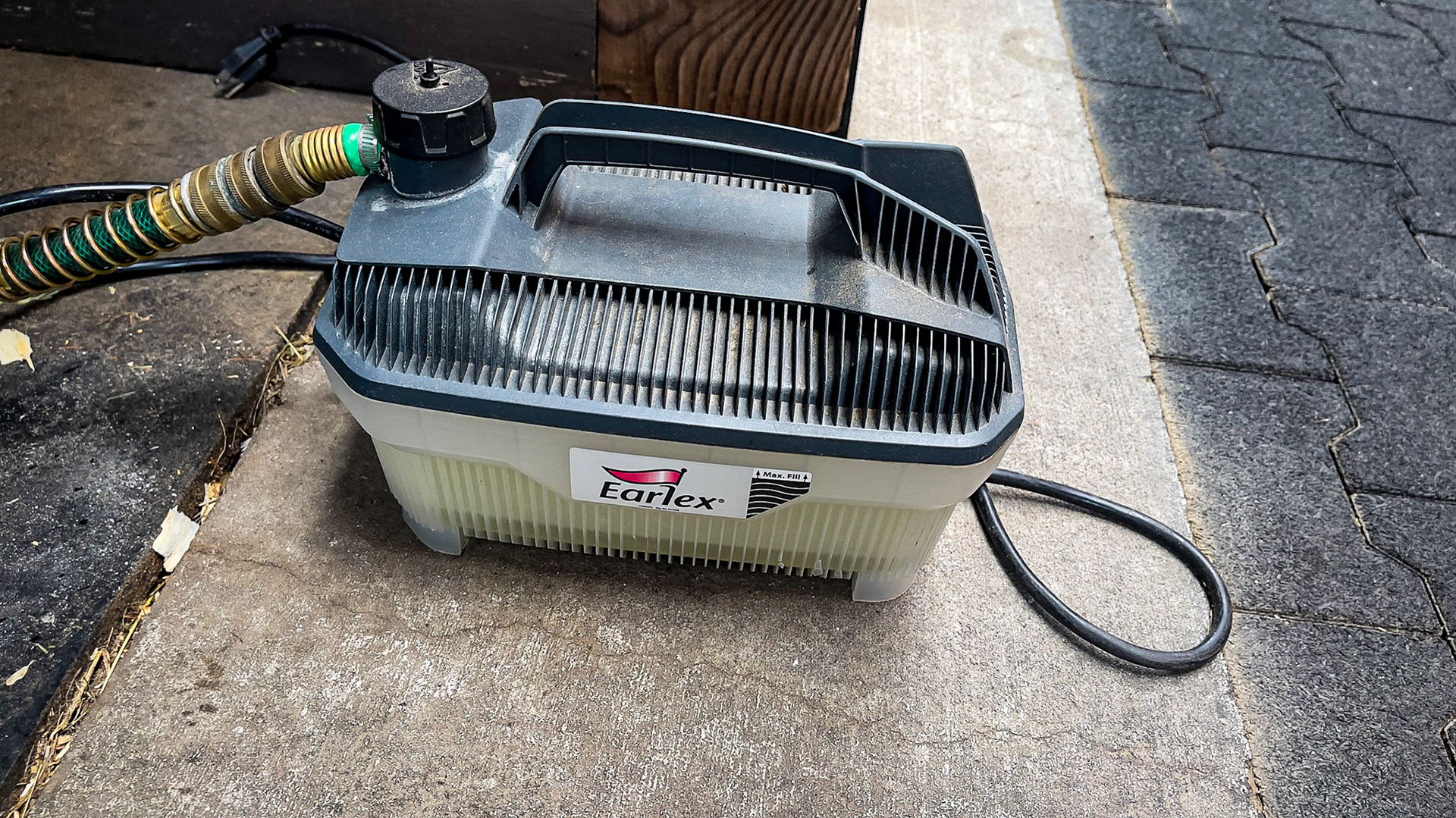 A home made hay steamer.